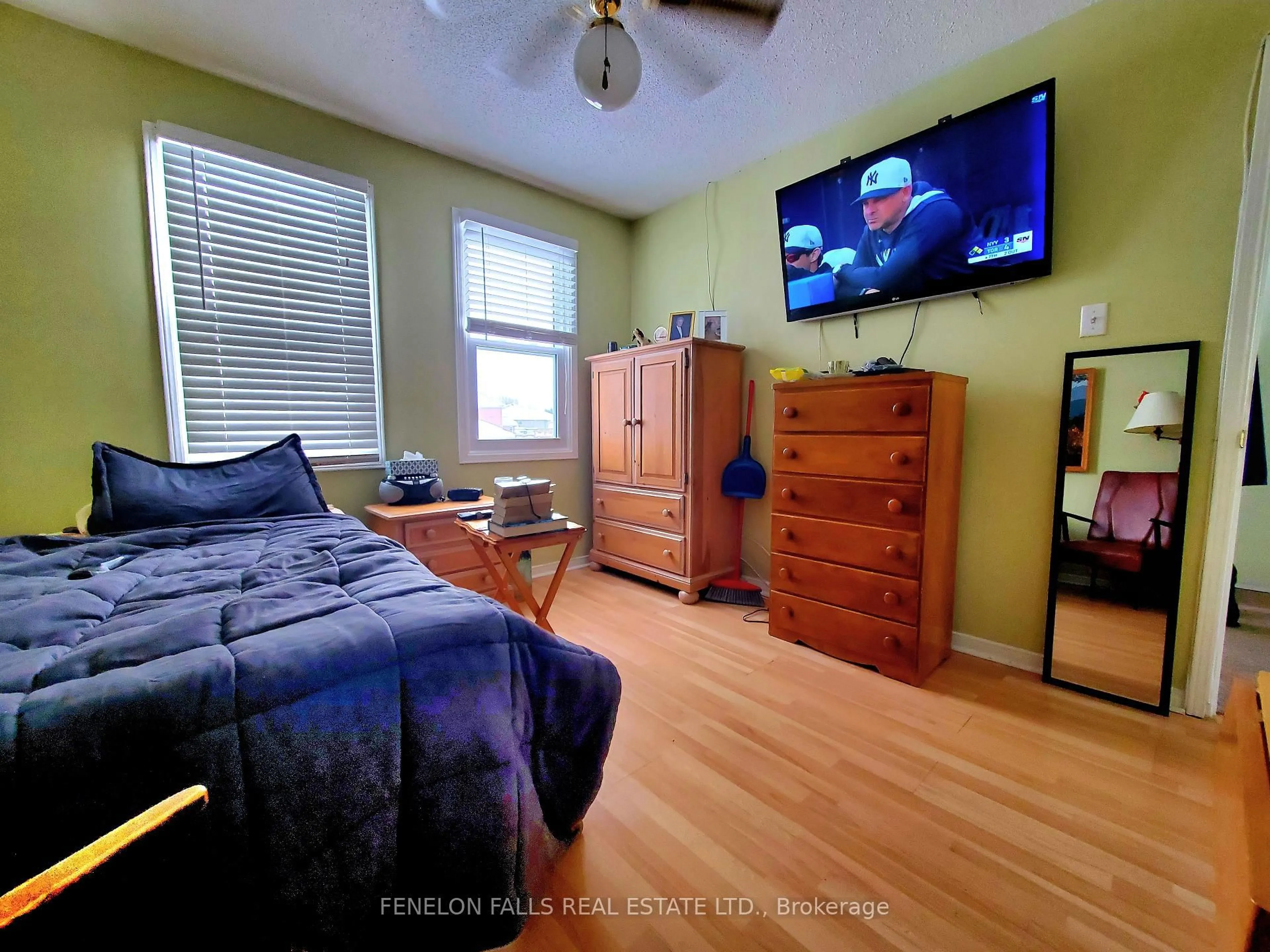 A pic of a room for 180 Orchard Park Rd, Kawartha Lakes Ontario K9V 6A6