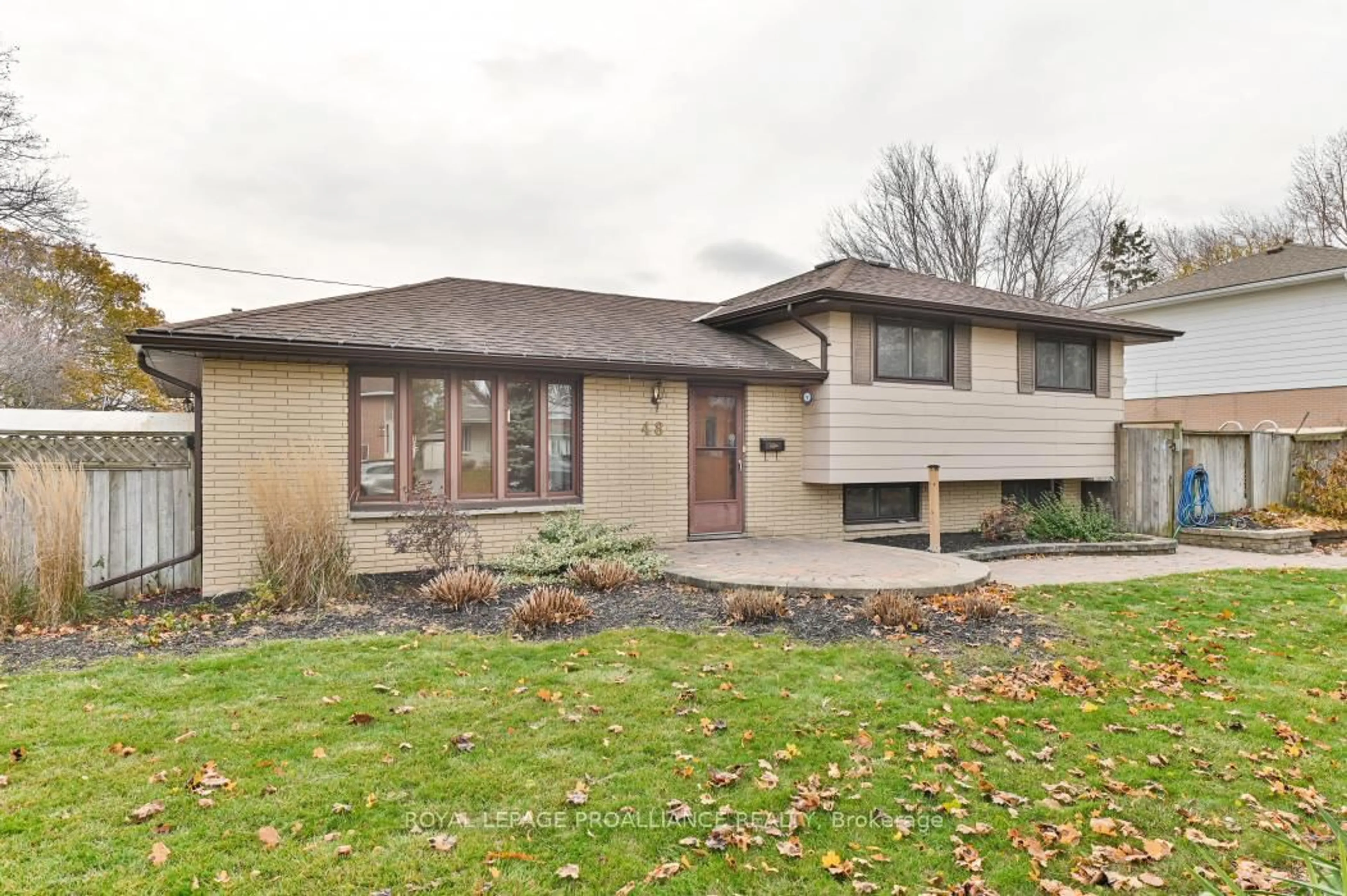 Home with brick exterior material, street for 48 Janlyn Cres, Belleville Ontario K8N 1L2