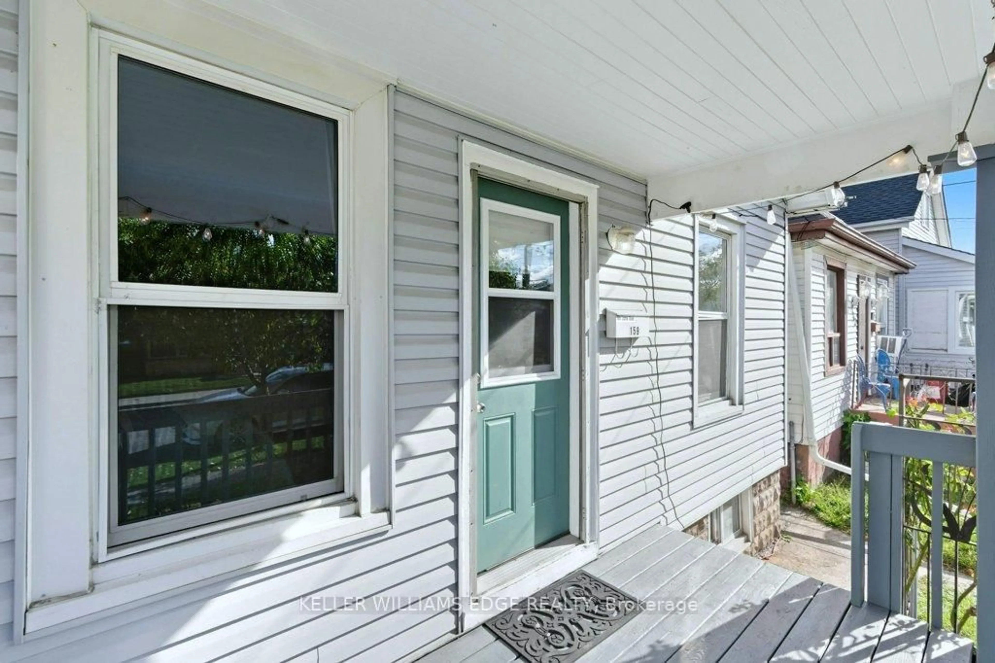 Home with vinyl exterior material, street for 159 Hope Ave, Hamilton Ontario L8H 2E7