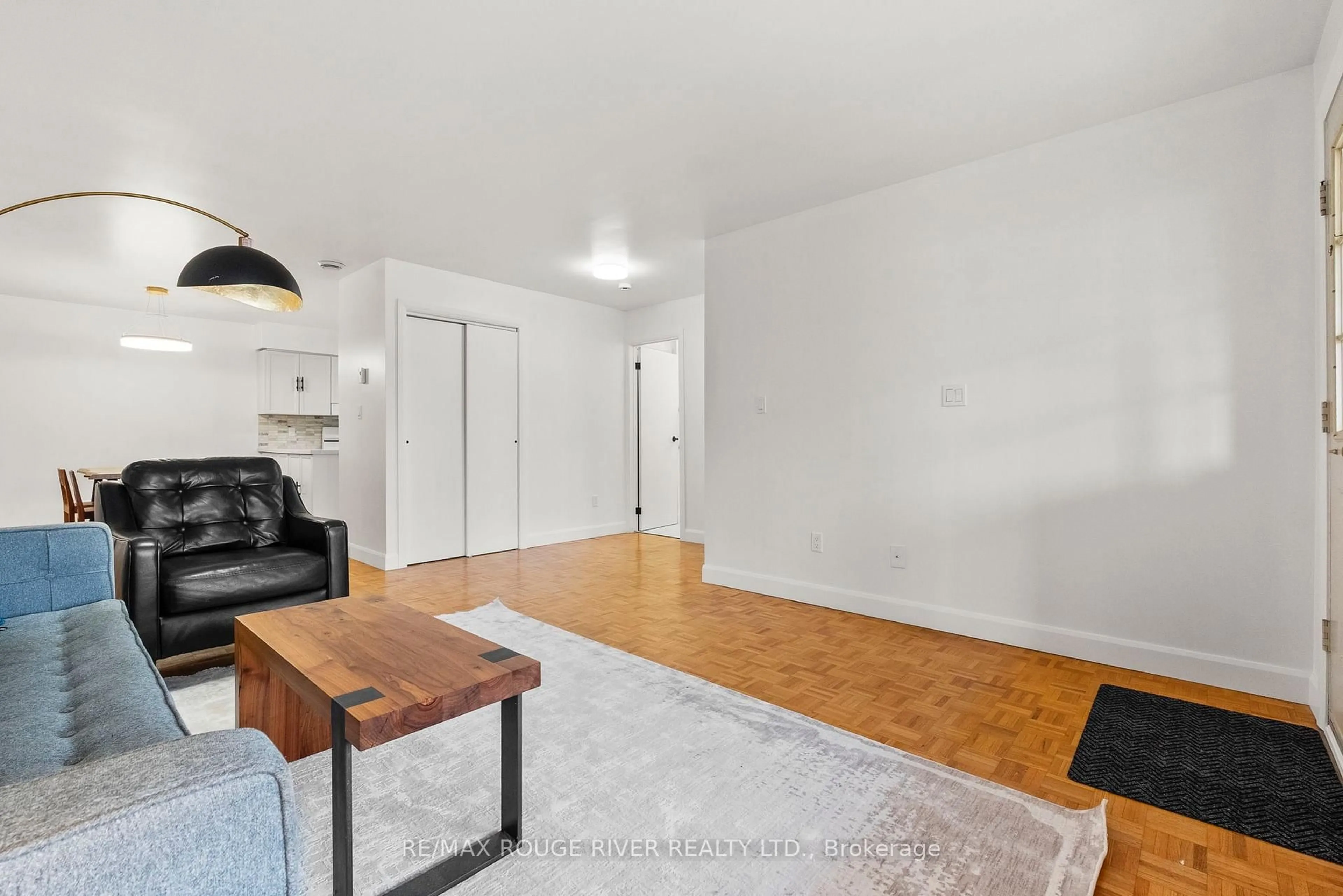 A pic of a room for 225 Spencer St #8, Cobourg Ontario K9A 5G2