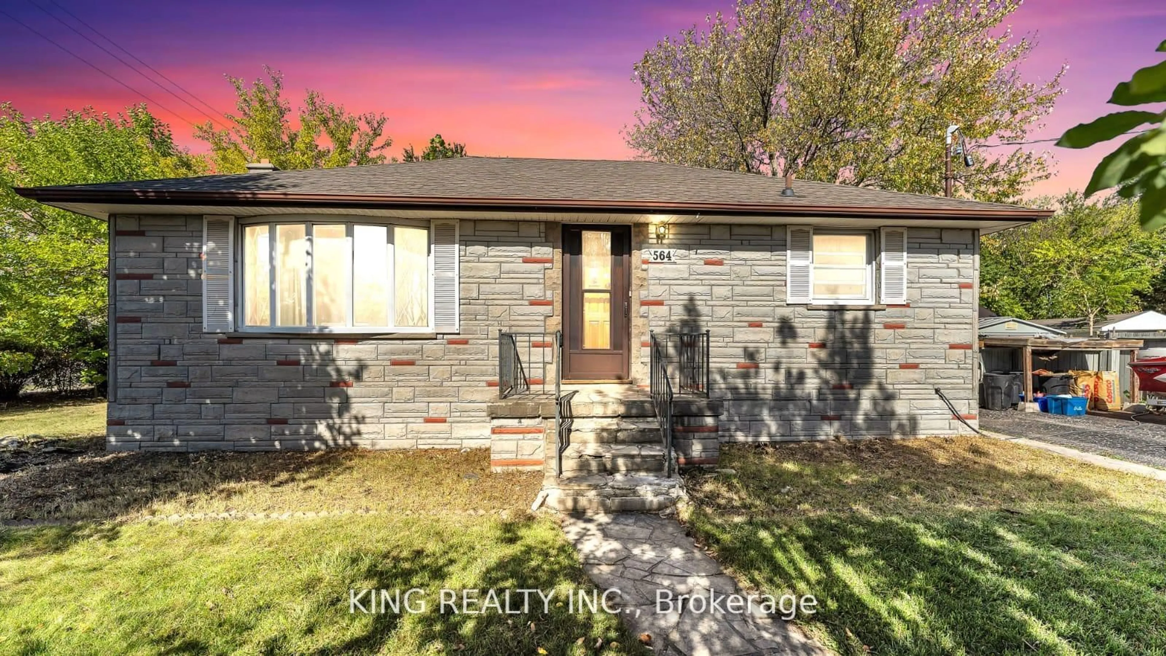 Home with brick exterior material, street for 564 FIRST St, London East Ontario N5V 1Z7