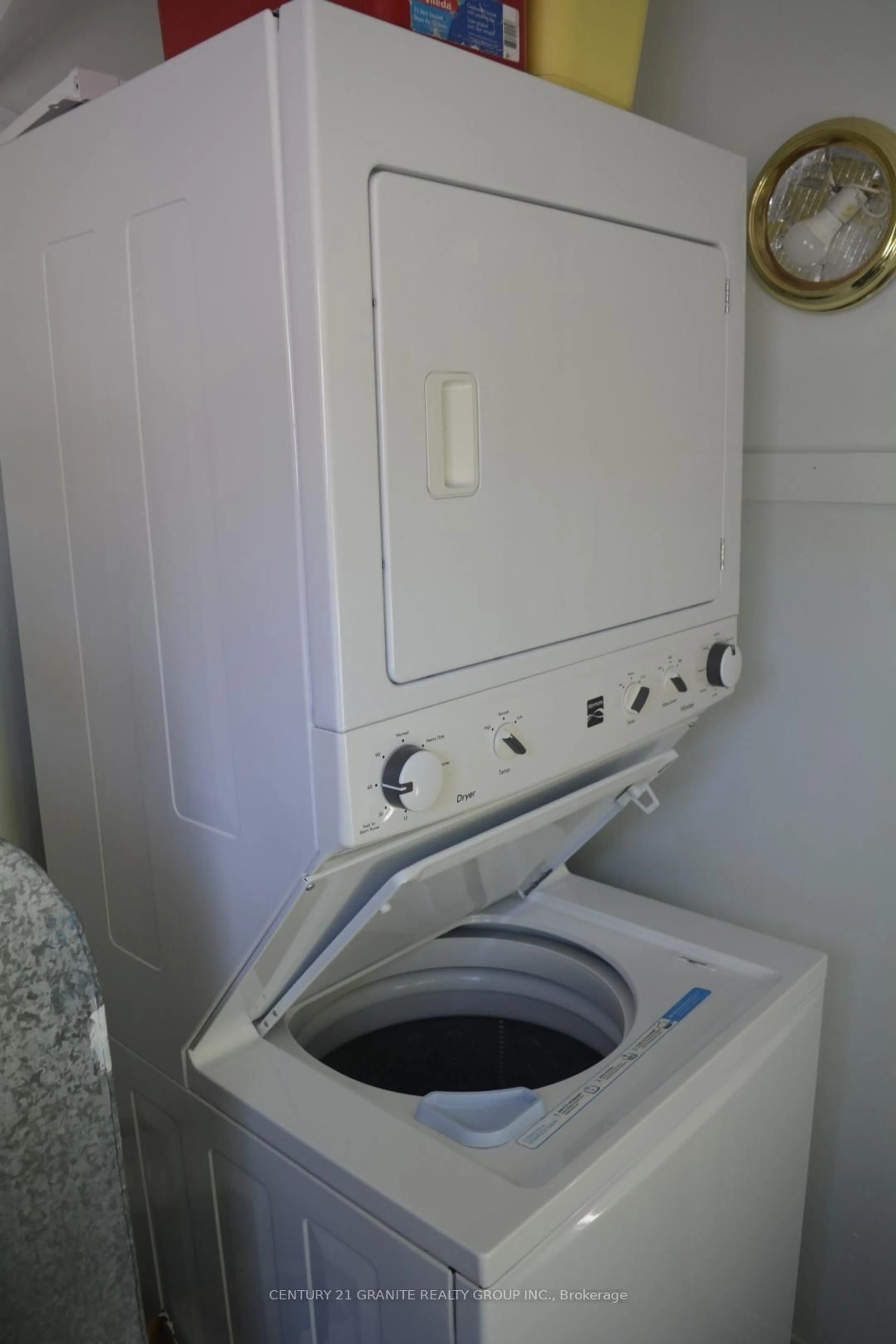 Laundry room for 114 Paudash Lake Rd, Bancroft Ontario K0L 1C0