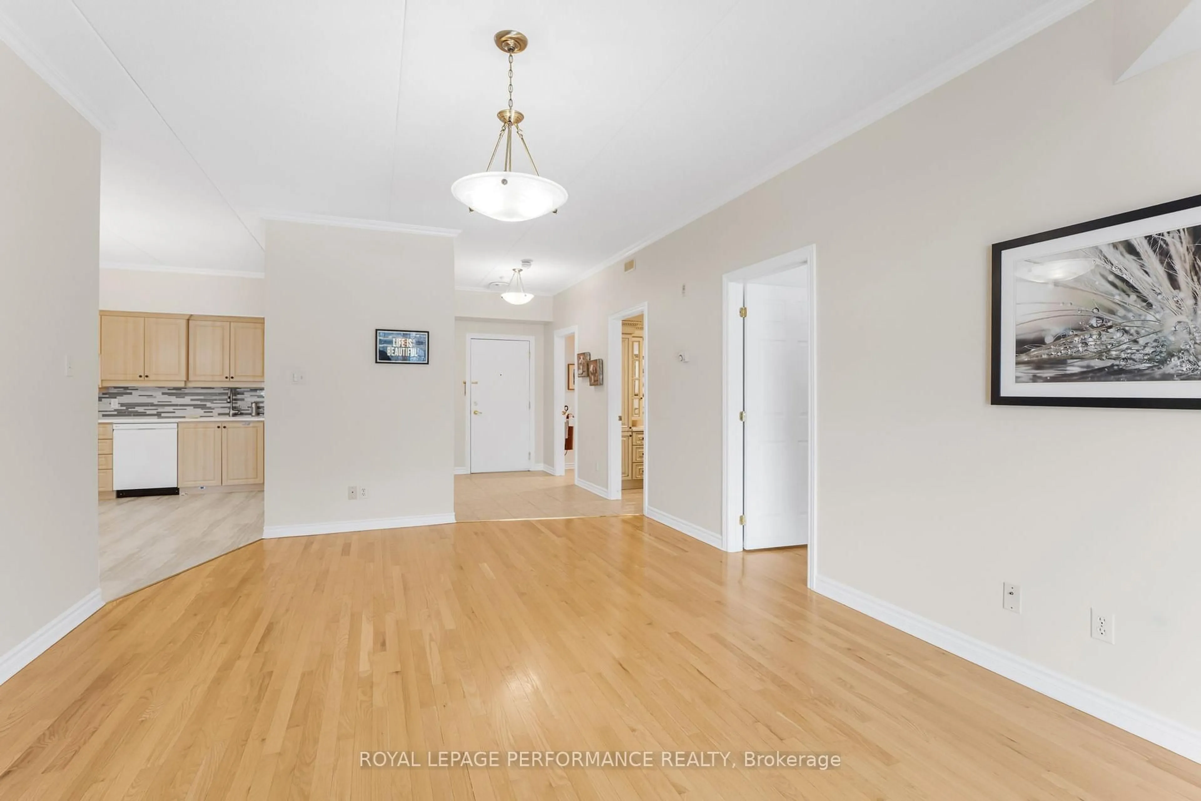 Indoor foyer for 1303 Clement St #324, Hawkesbury Ontario K6A 3P1