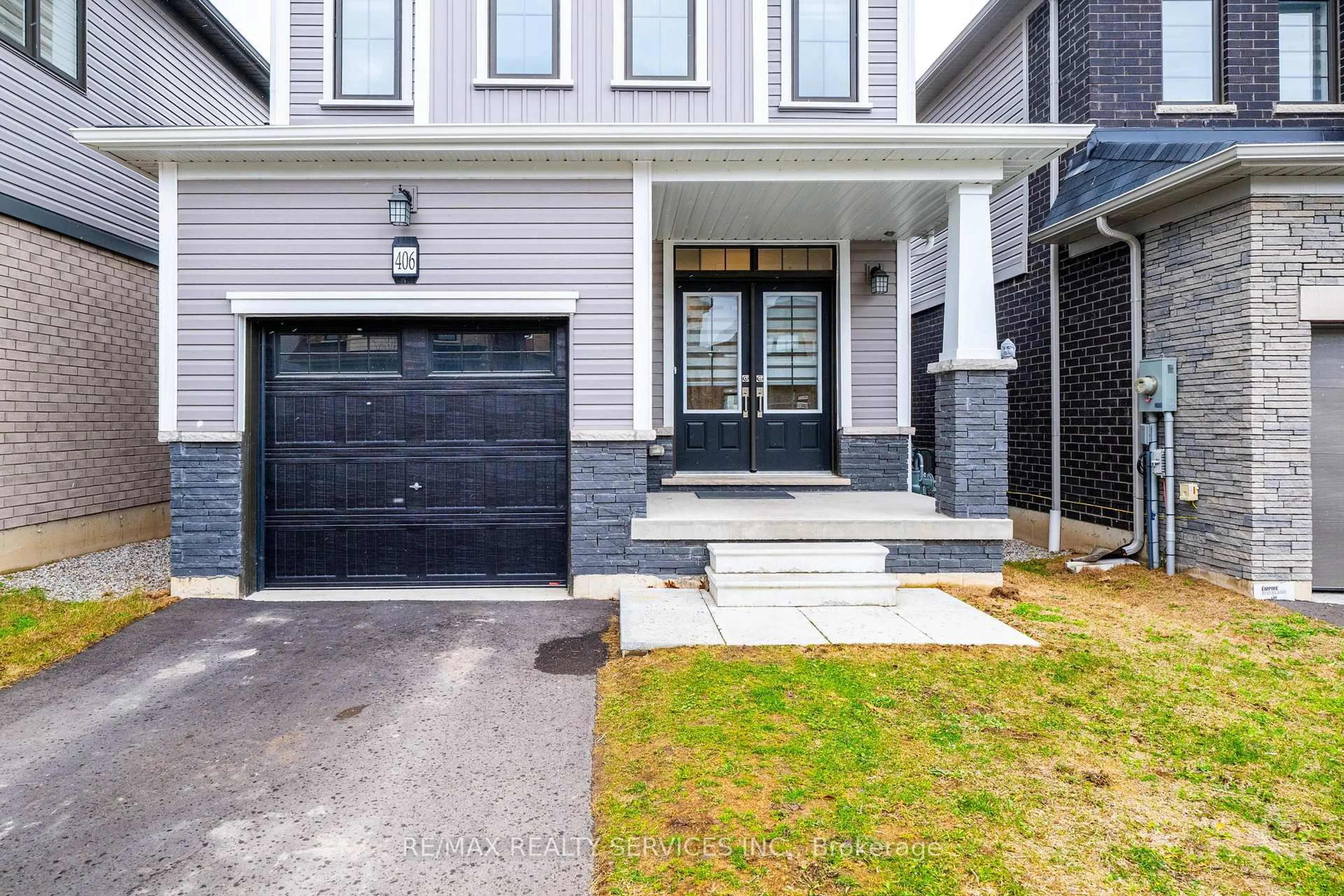 Unknown for 406 Dolman St, Woolwich Ontario N0B 1M0