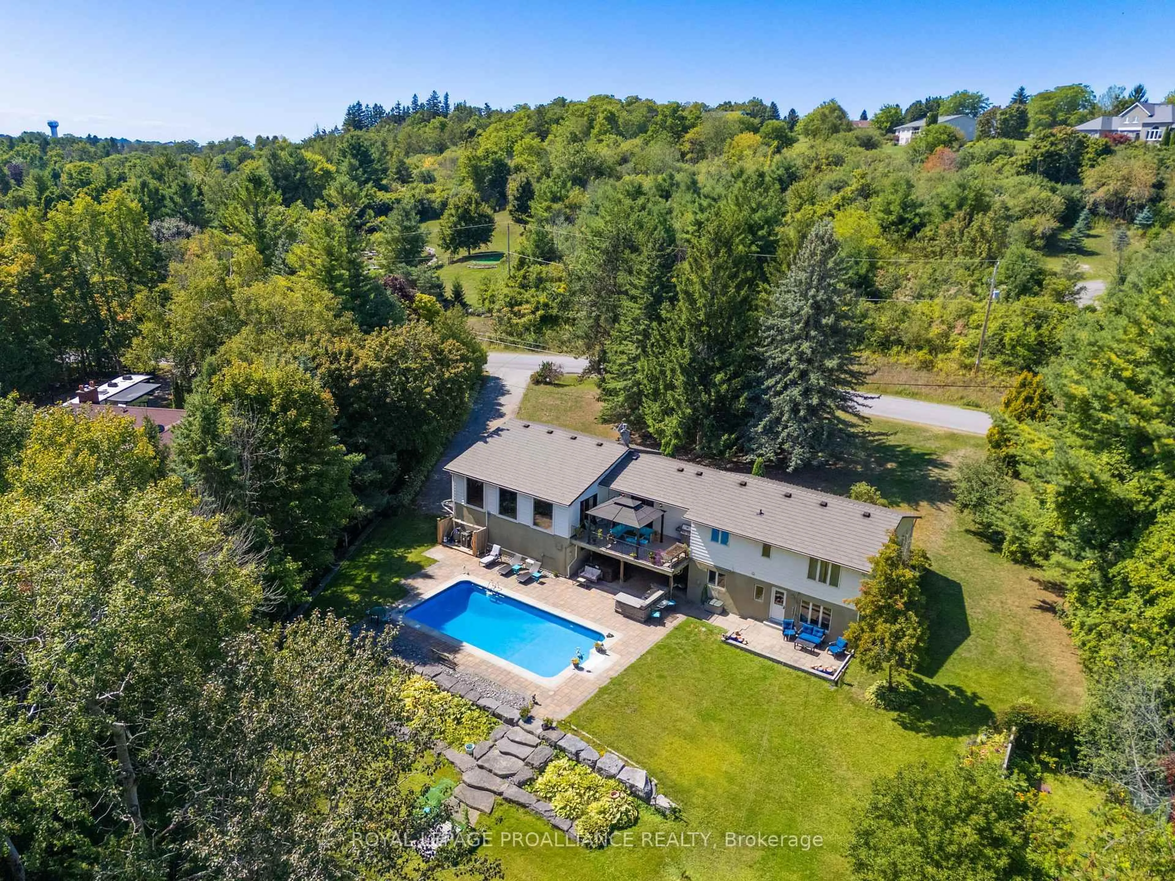 A pic from outside/outdoor area/front of a property/back of a property/a pic from drone, water/lake/river/ocean view for 2331 Division St, Cobourg Ontario K9A 0T9