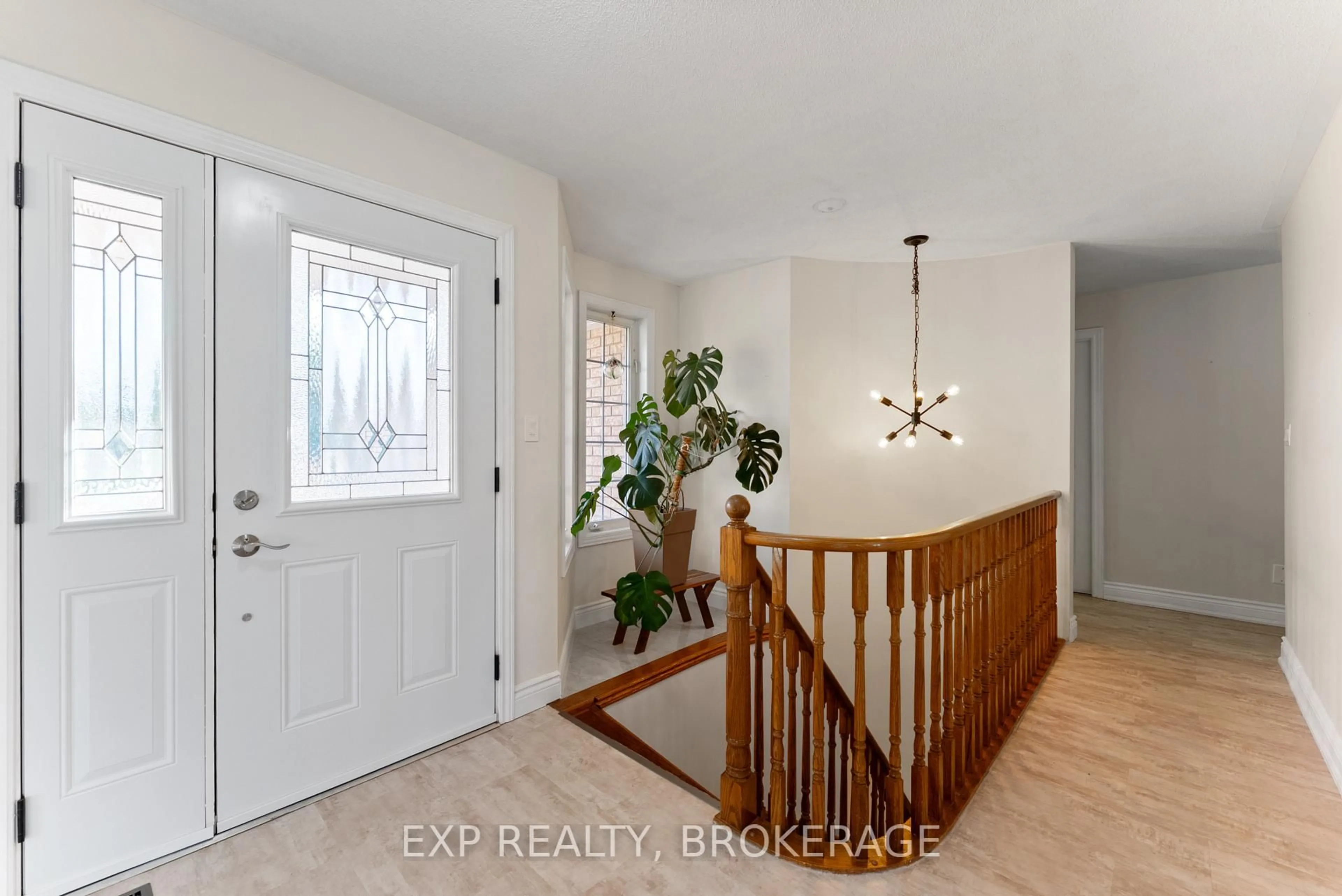 Indoor entryway for 53 Gumby Lane, Quinte West Ontario K8V 5P6