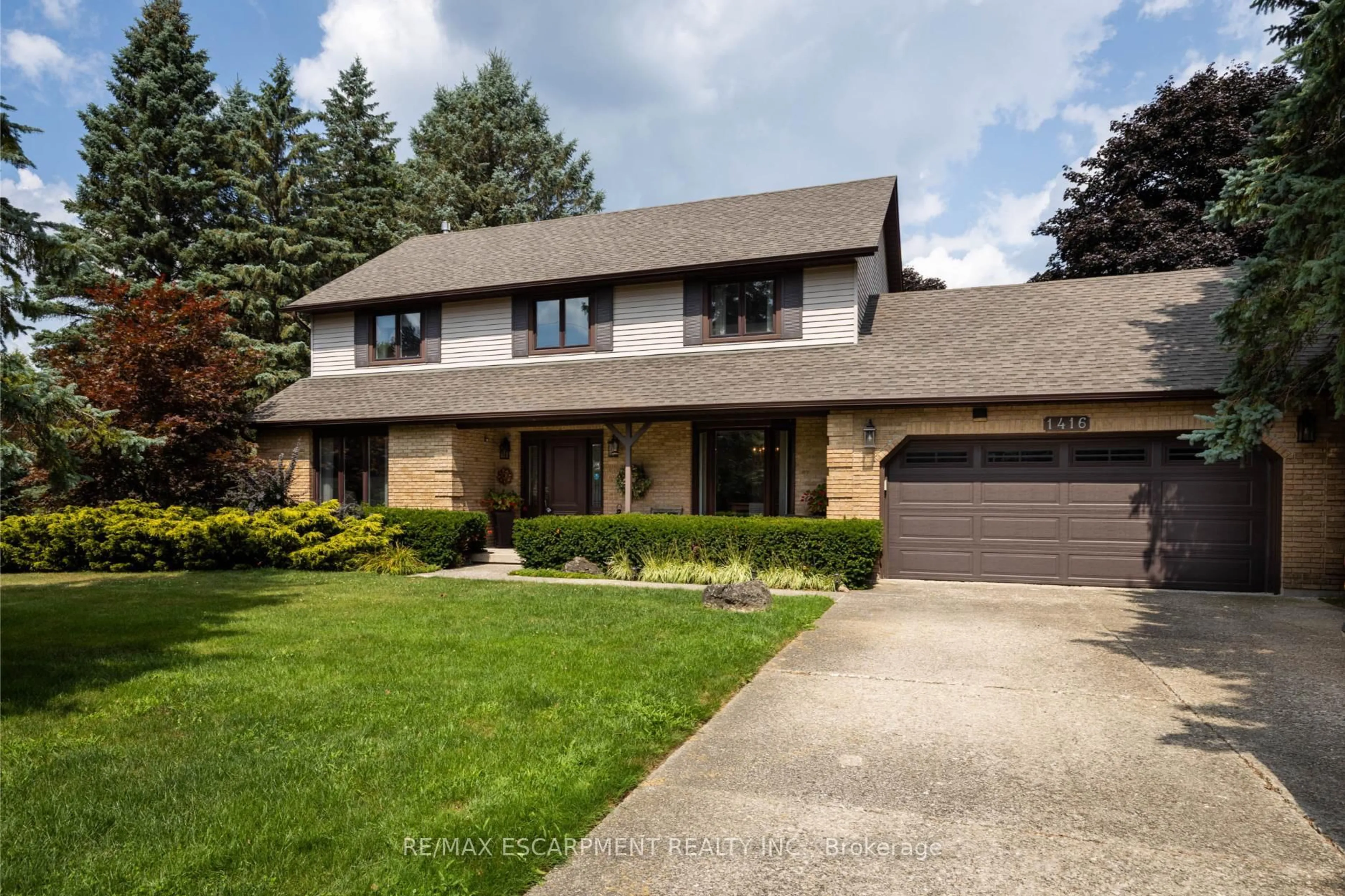 Home with brick exterior material, street for 1416 Progreston Rd, Hamilton Ontario L0R 1H3