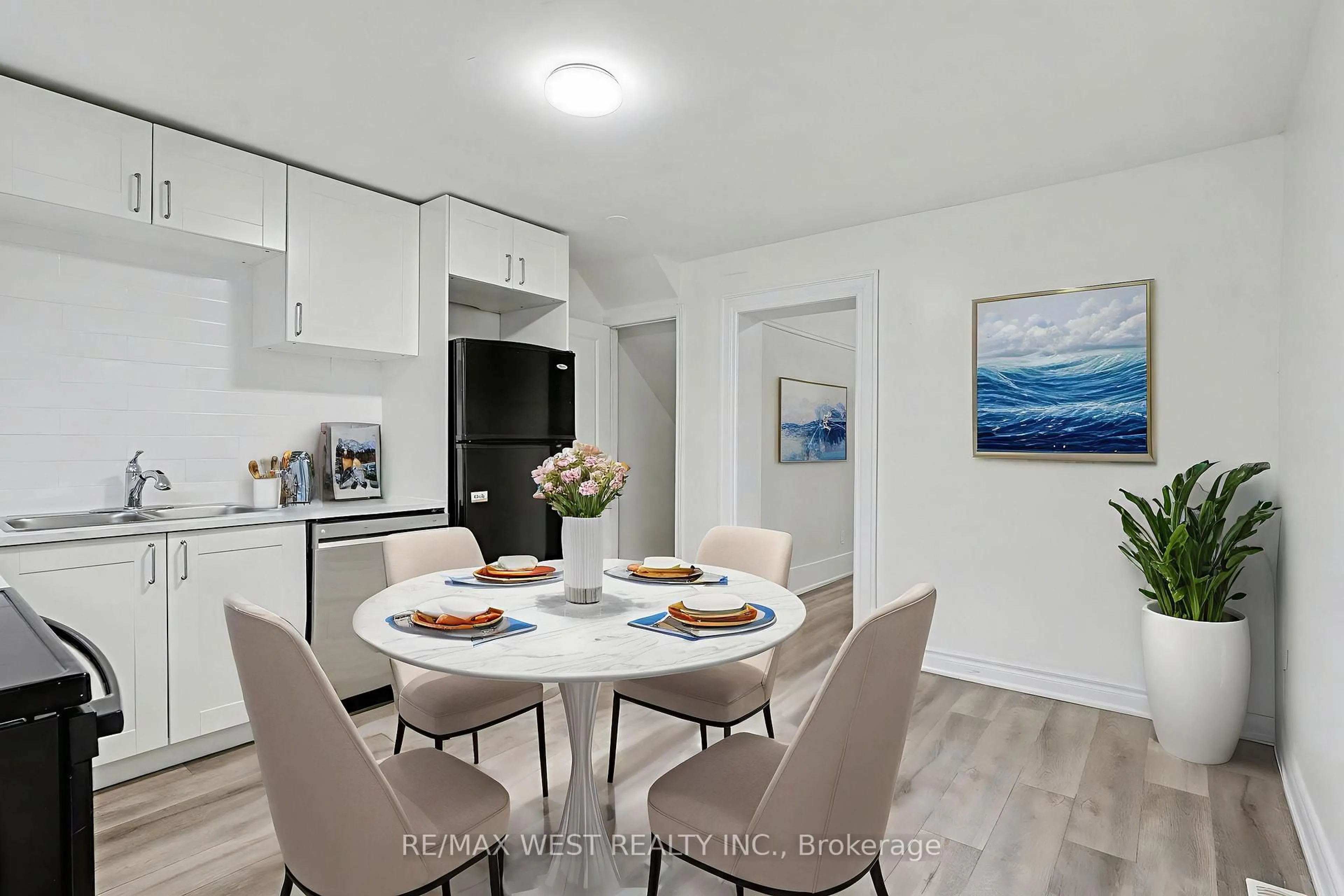 Unknown for 287 Hunter St, Hamilton Ontario L8N 1N5