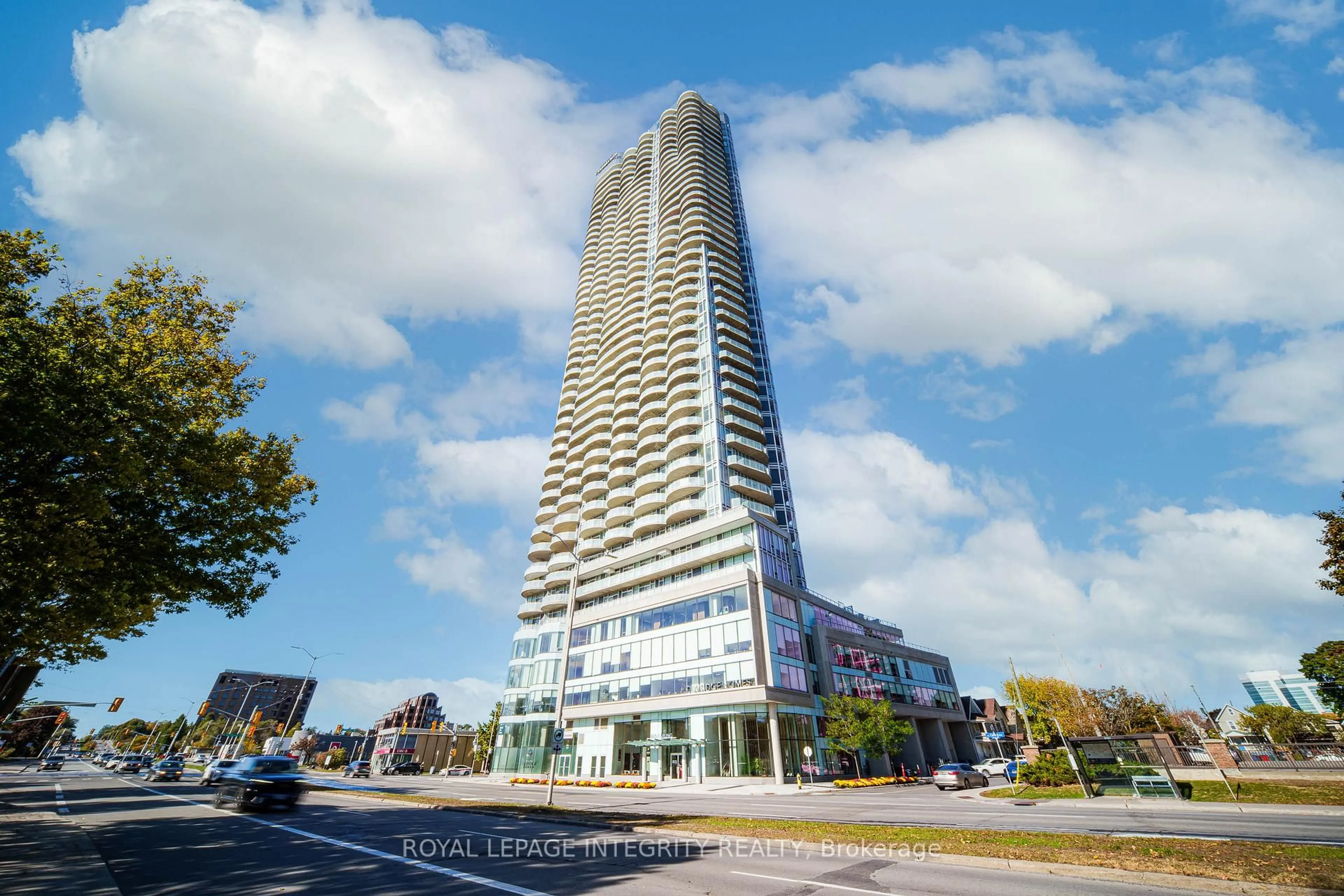 Unknown for 805 Carling Ave #1703, Ottawa Ontario K1S 5W9