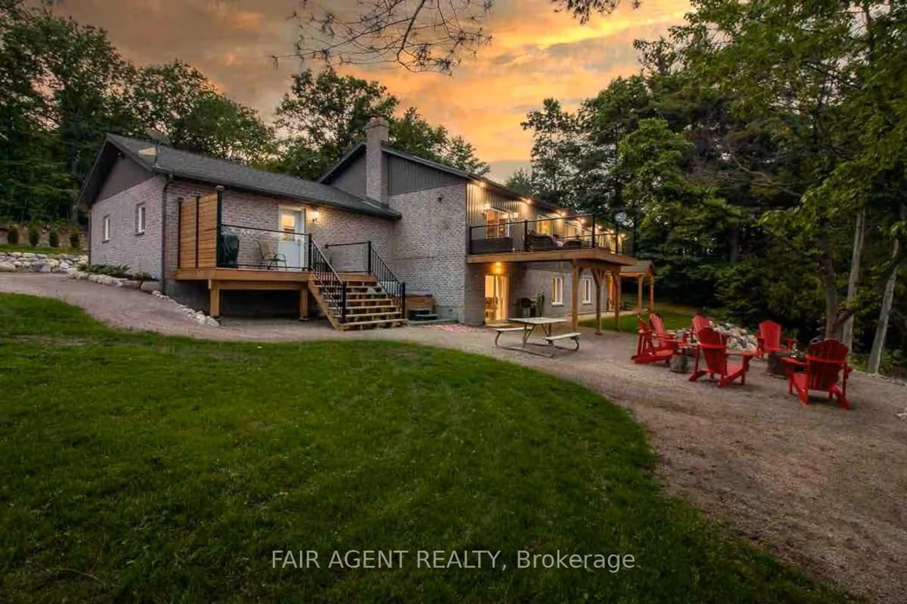 A pic from outside/outdoor area/front of a property/back of a property/a pic from drone, unknown for 849 Dry Pine Bay Rd, French River Ontario P0M 1A0