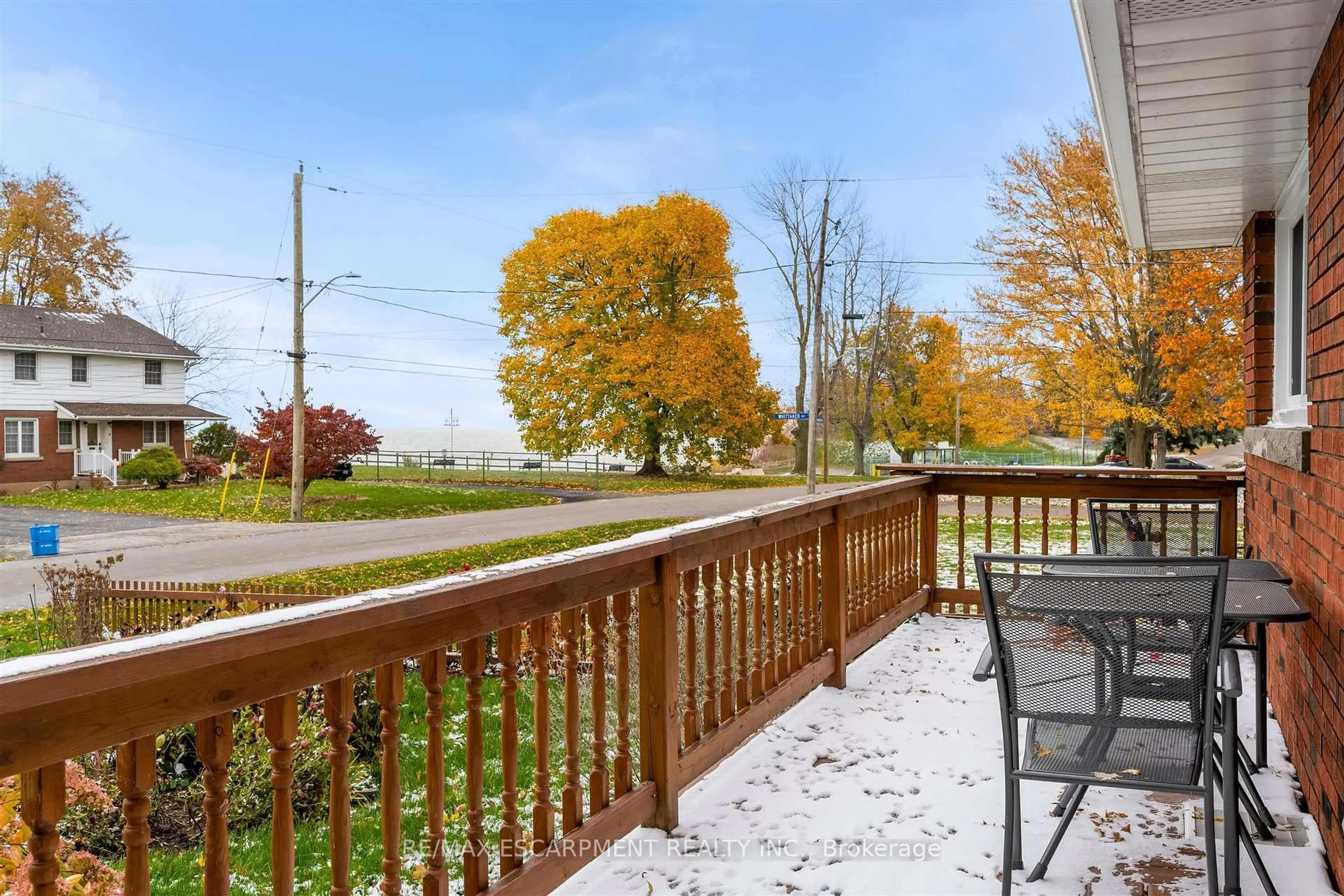 Patio, water/lake/river/ocean view for 21 Lakeside Dr, Grimsby Ontario L3M 2K9