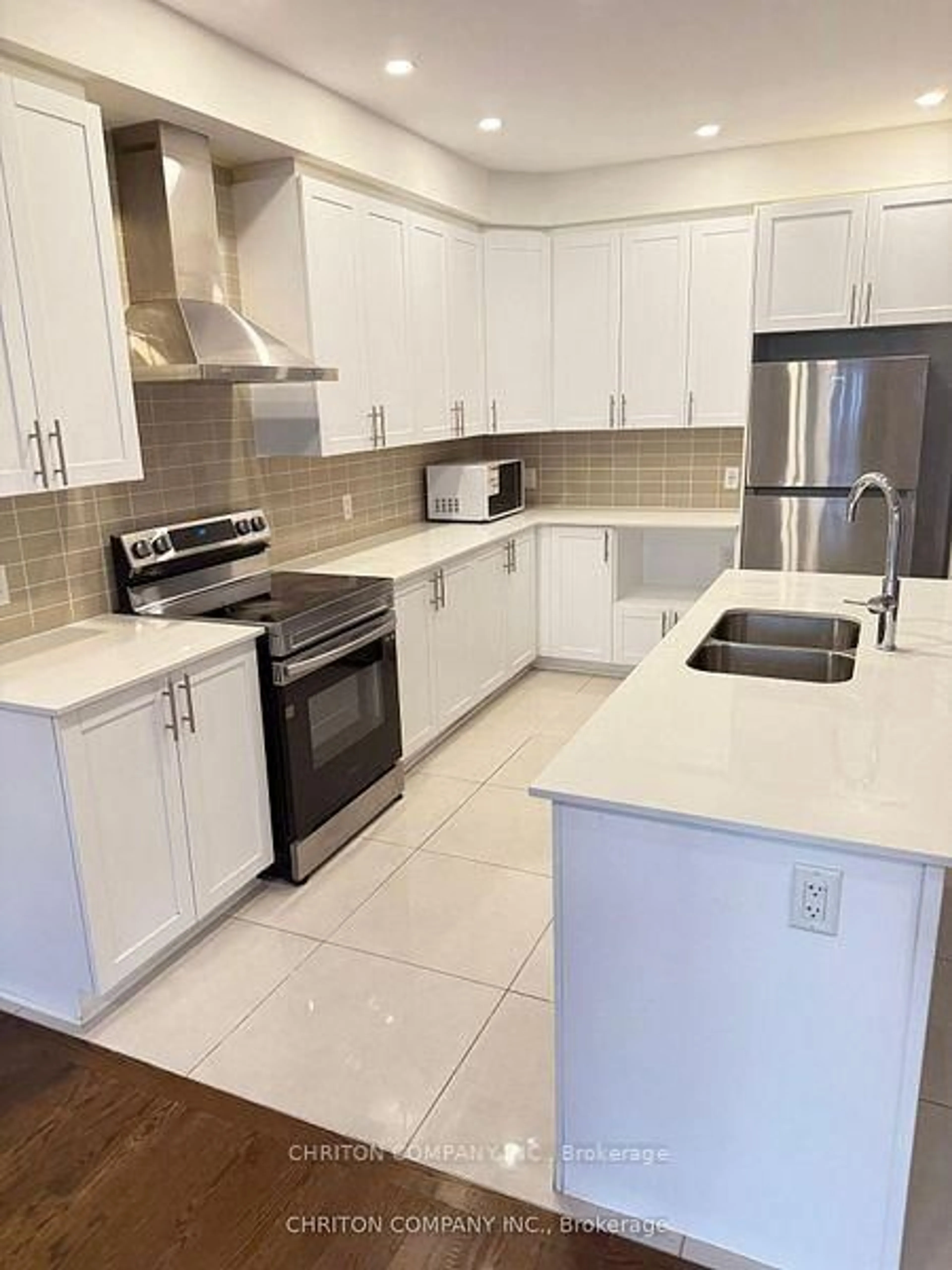 Open concept kitchen, ceramic/tile floor for 941 BECKTON Hts, Ottawa Ontario K2S 2X5