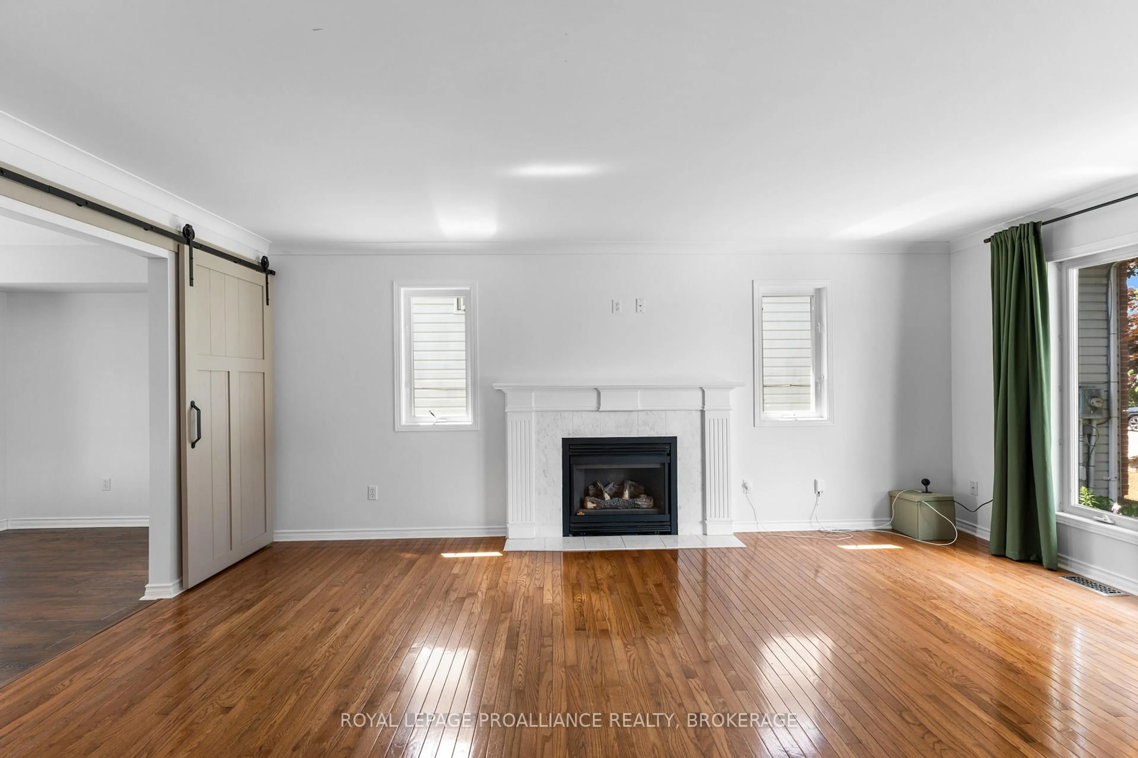 A pic of a room for 343 Sunrise Cres, Kingston Ontario K7M 8A5