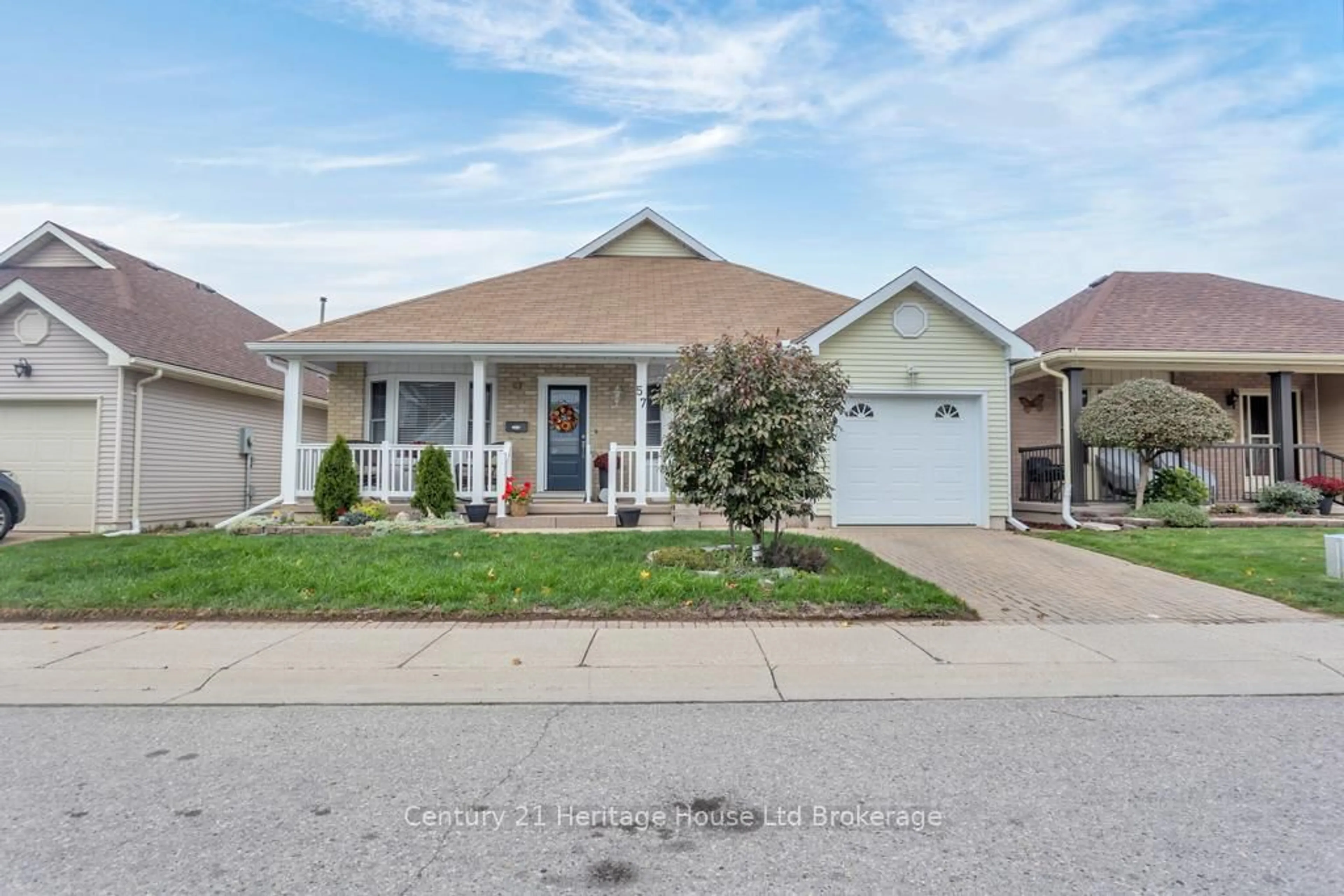 Home with vinyl exterior material, street for 57 Edwin Cres, Tillsonburg Ontario N4G 5H6