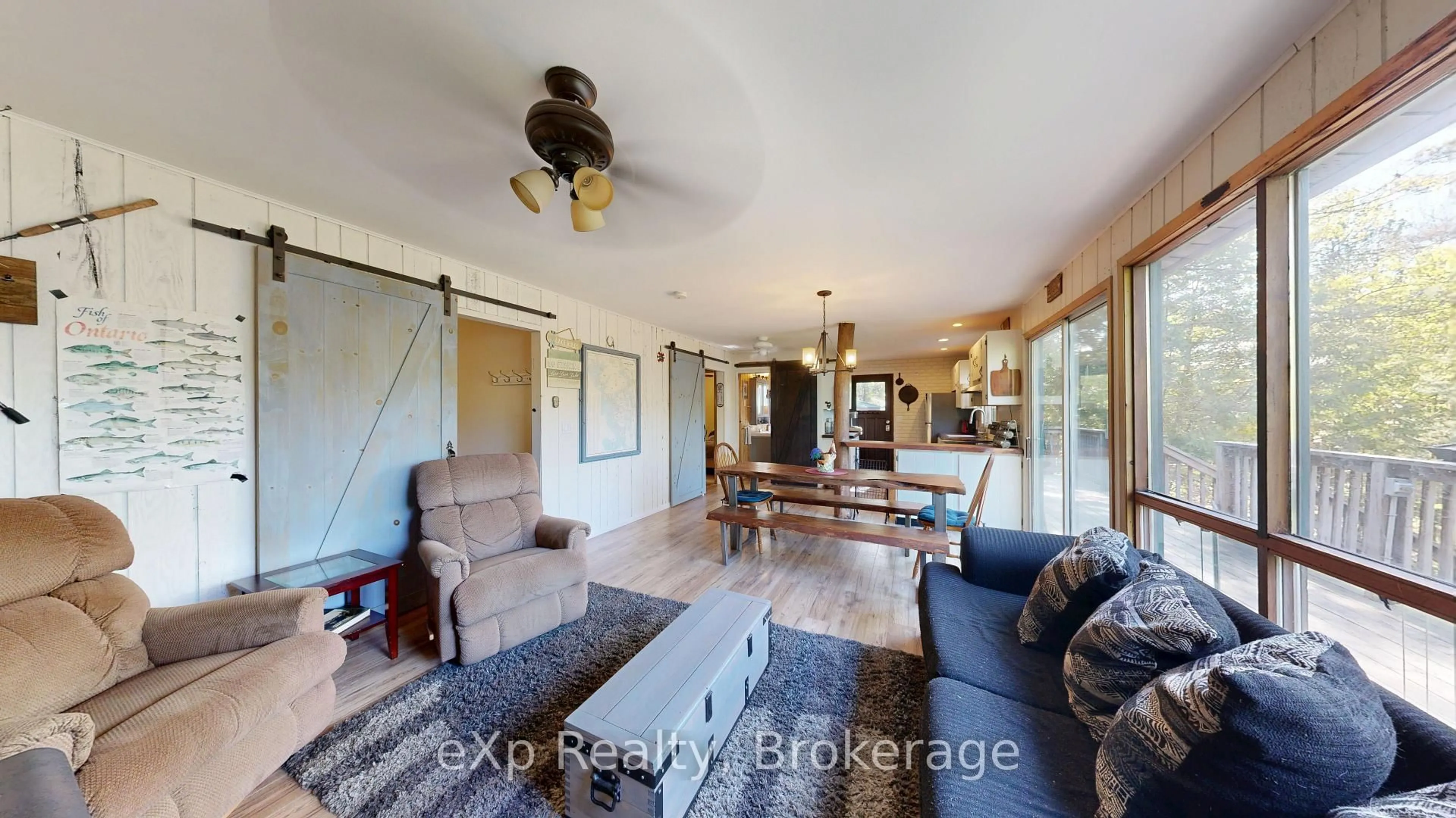 Living room with furniture, unknown for 508 Skerryvore Community Rd, The Archipelago Ontario P0G 1G0