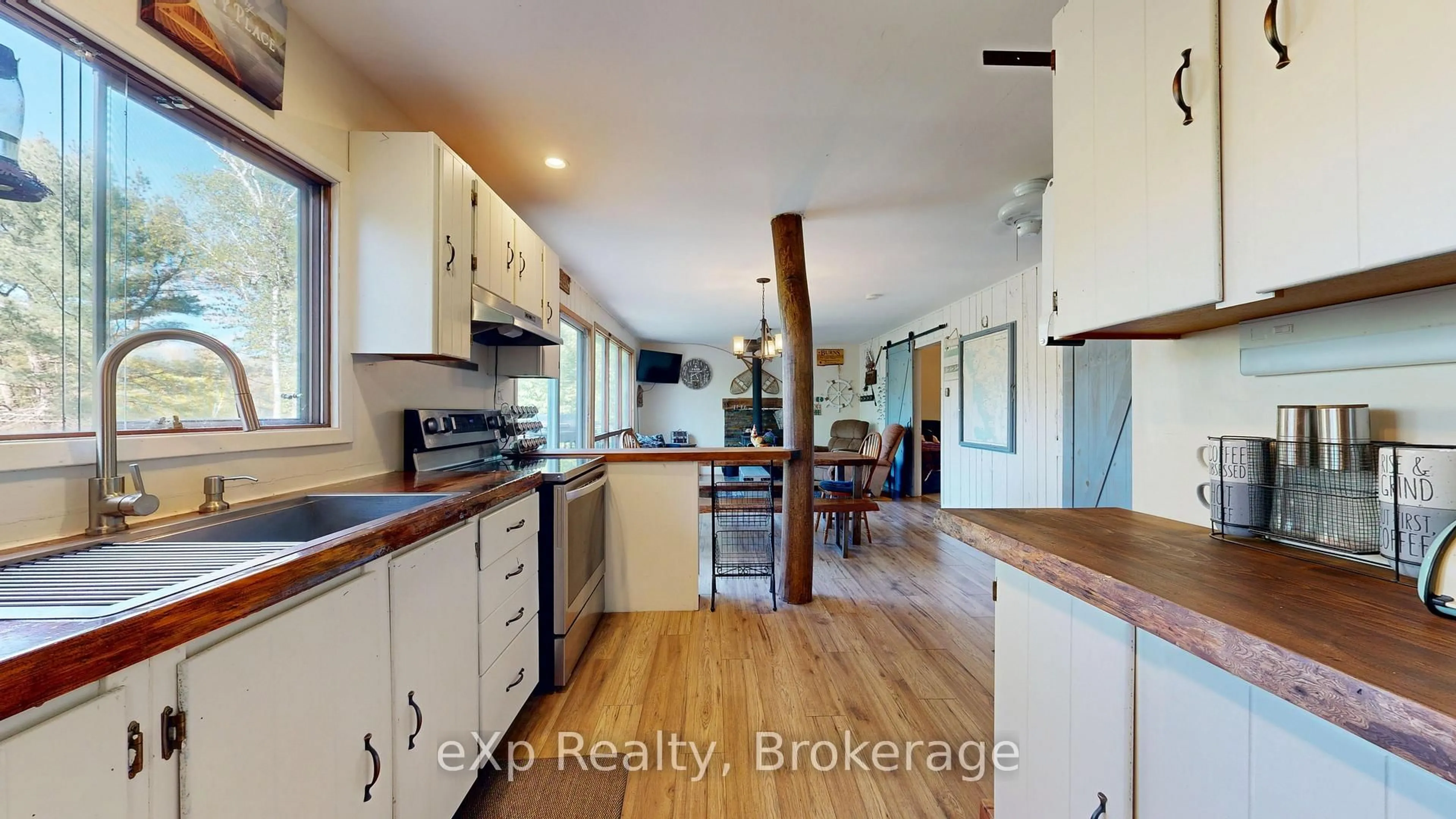 Open concept kitchen, unknown for 508 Skerryvore Community Rd, The Archipelago Ontario P0G 1G0