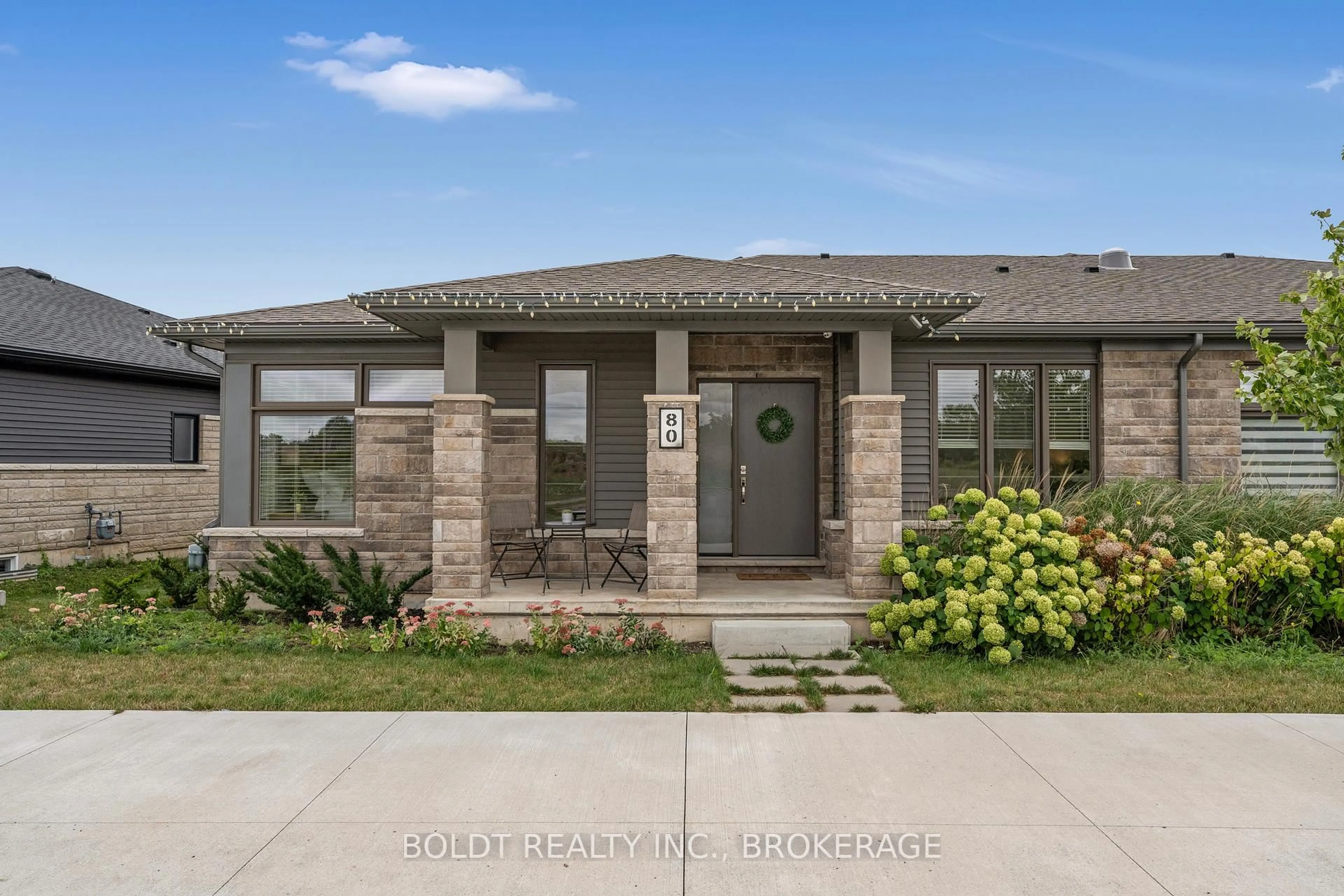 Home with brick exterior material, street for 80 Summersides Blvd, Pelham Ontario L0S 1E6