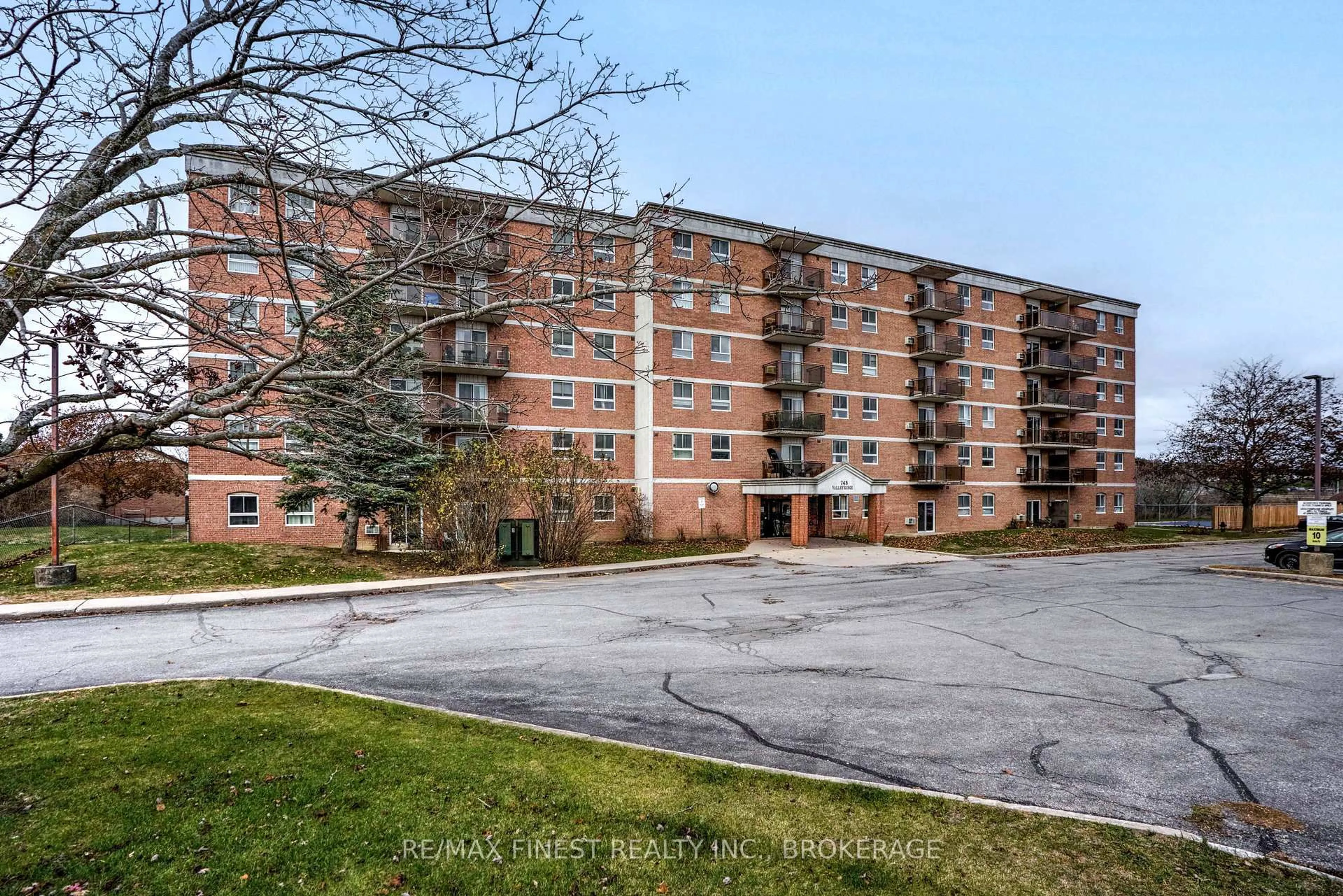 A pic from outside/outdoor area/front of a property/back of a property/a pic from drone, building for 745 Davis Dr #608, Kingston Ontario K7M 8J4