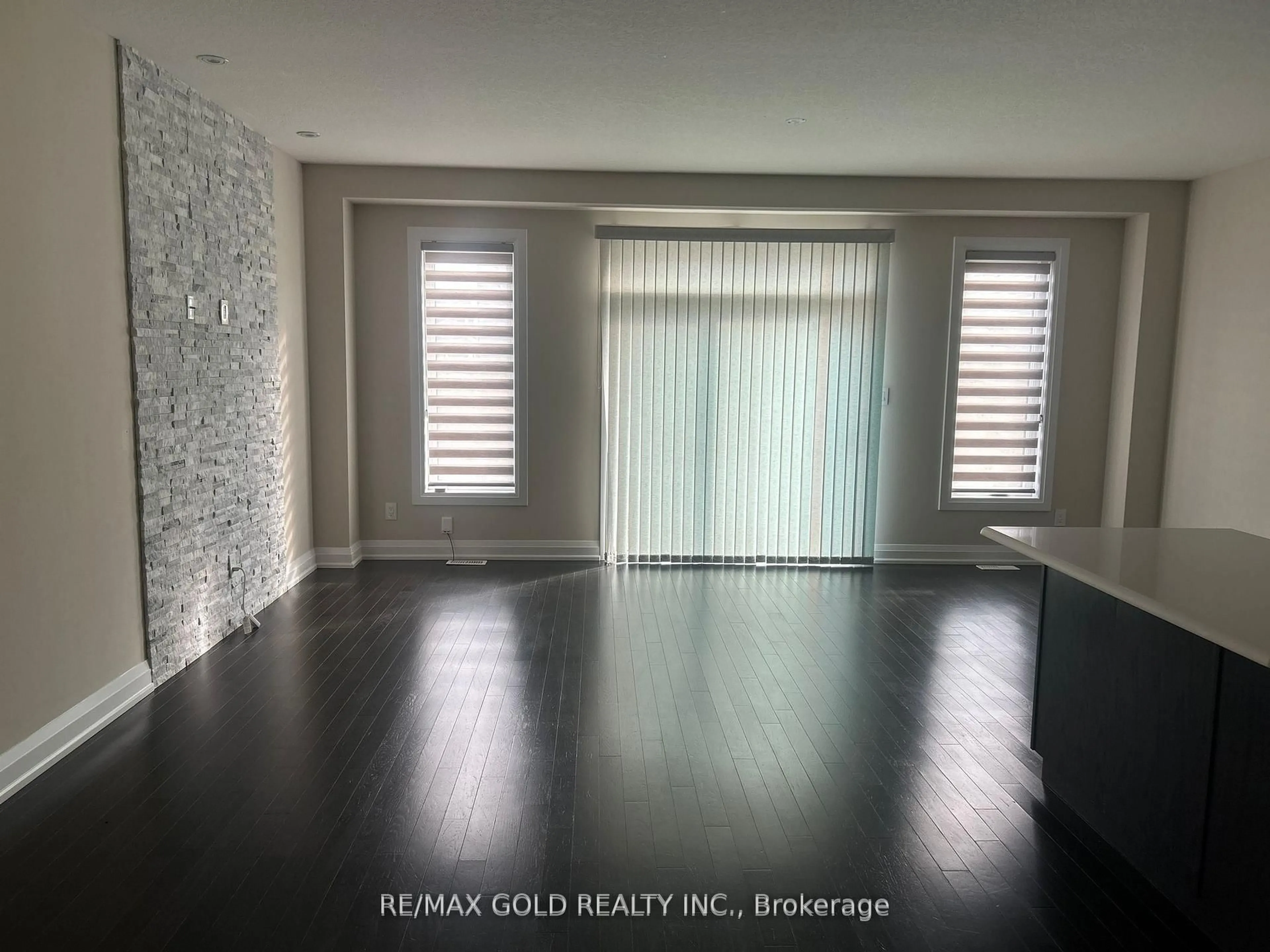 A pic of a room for 352 Sedgewood St, Kitchener Ontario N2P 0H9