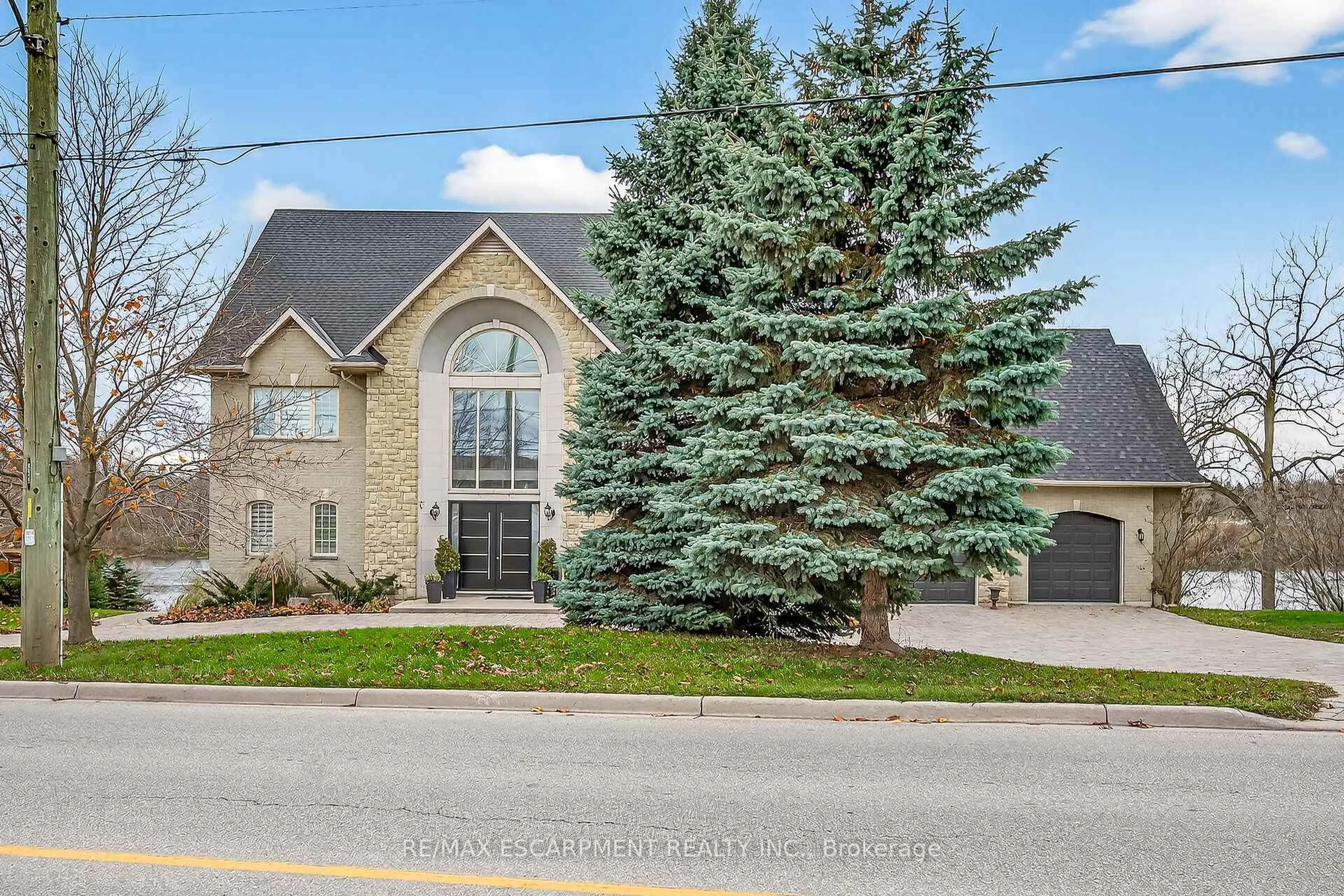 Home with brick exterior material, street for 397 Caithness St, Haldimand Ontario N3W 1C8