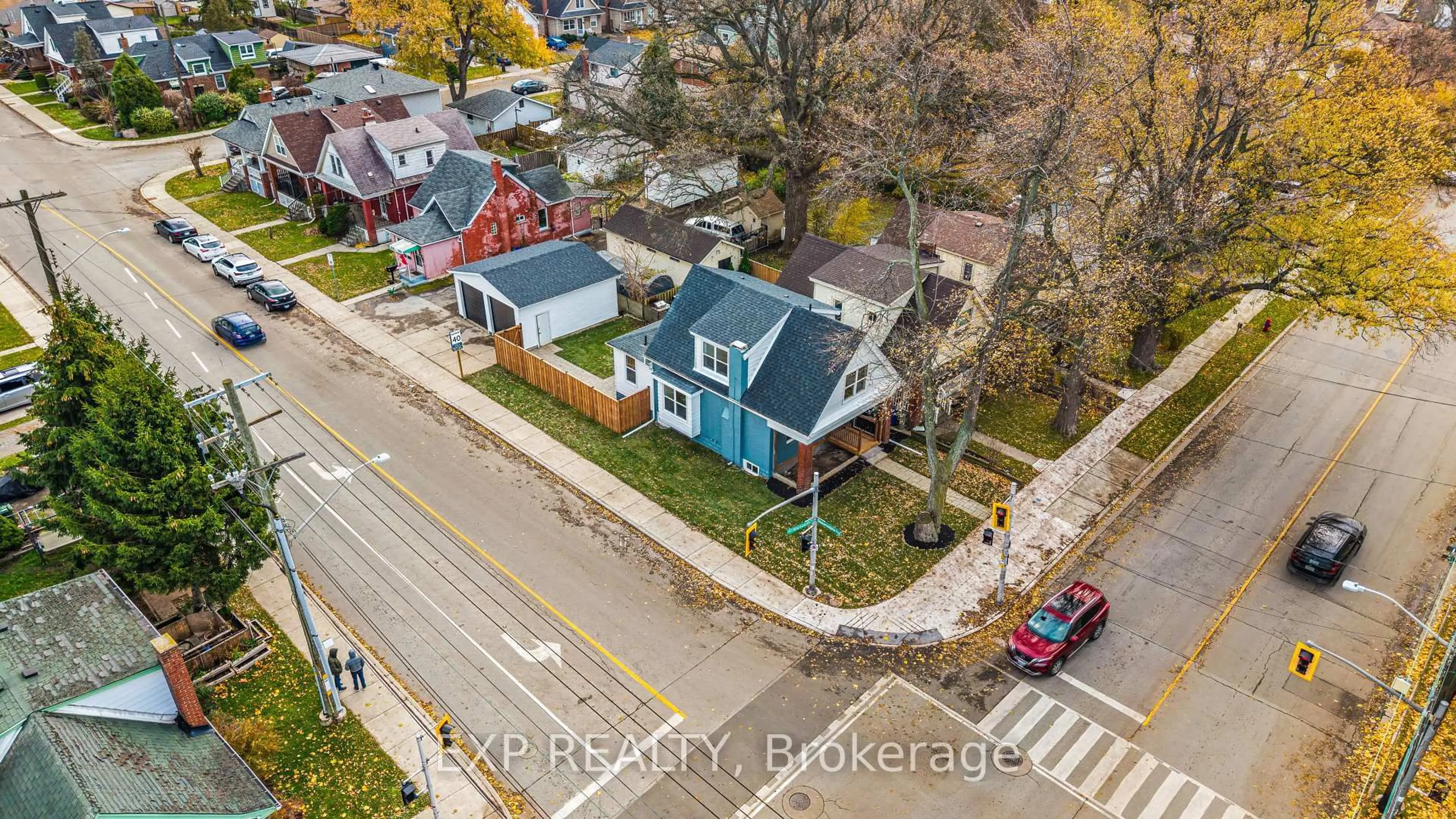 A pic from outside/outdoor area/front of a property/back of a property/a pic from drone, street for 491 Upper Wentworth St, Hamilton Ontario L9A 4T8