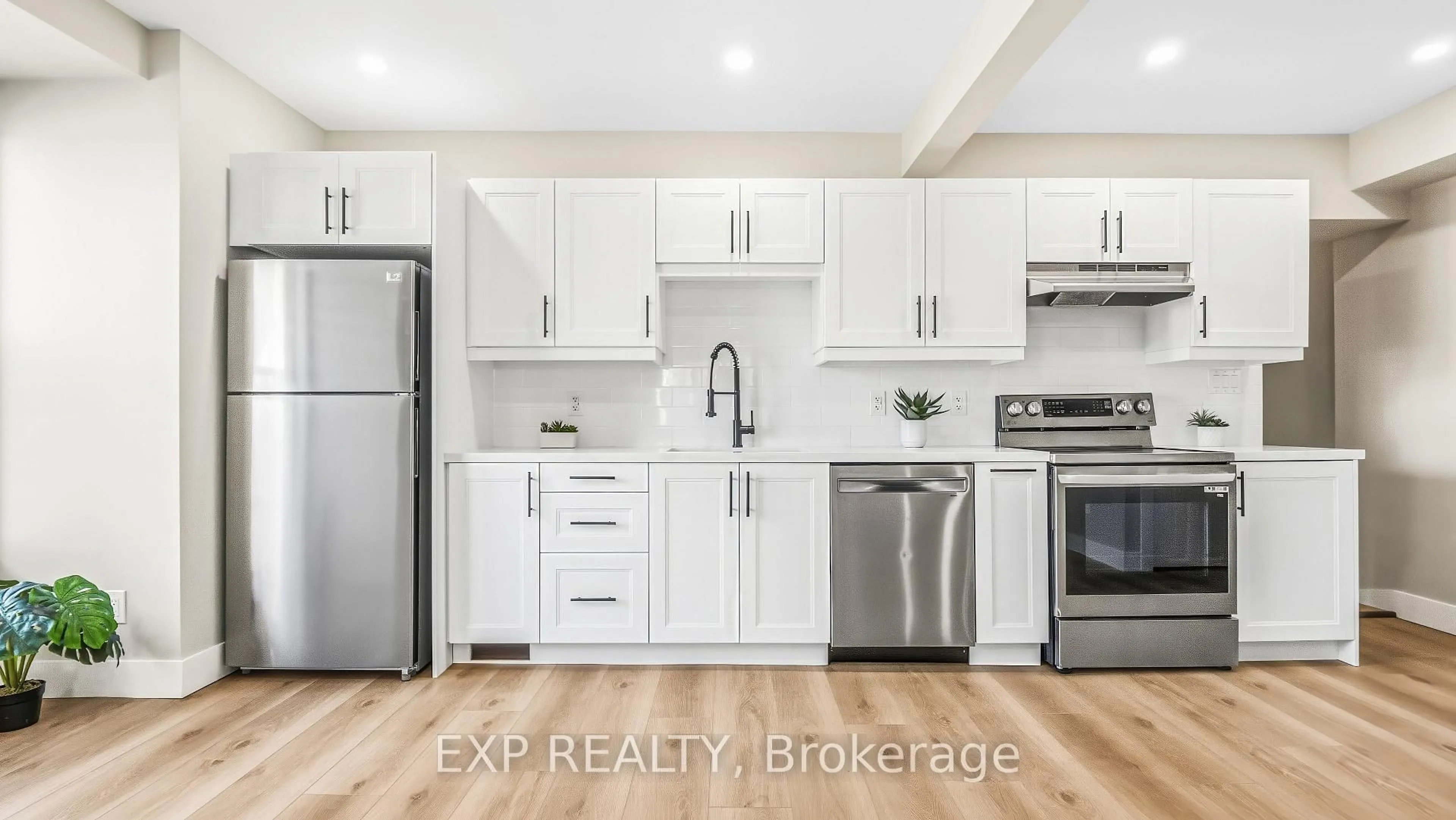 Open concept kitchen, unknown for 491 Upper Wentworth St, Hamilton Ontario L9A 4T8