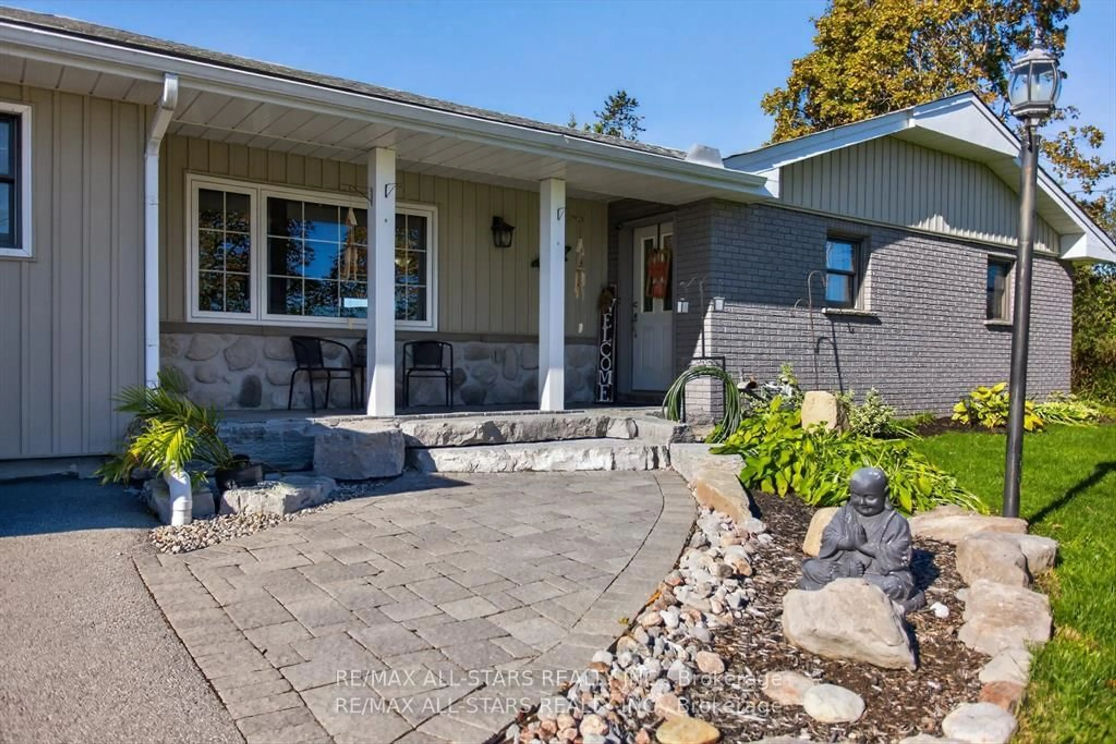 Home with brick exterior material, street for 291 Angeline St, Kawartha Lakes Ontario K9V 4R1