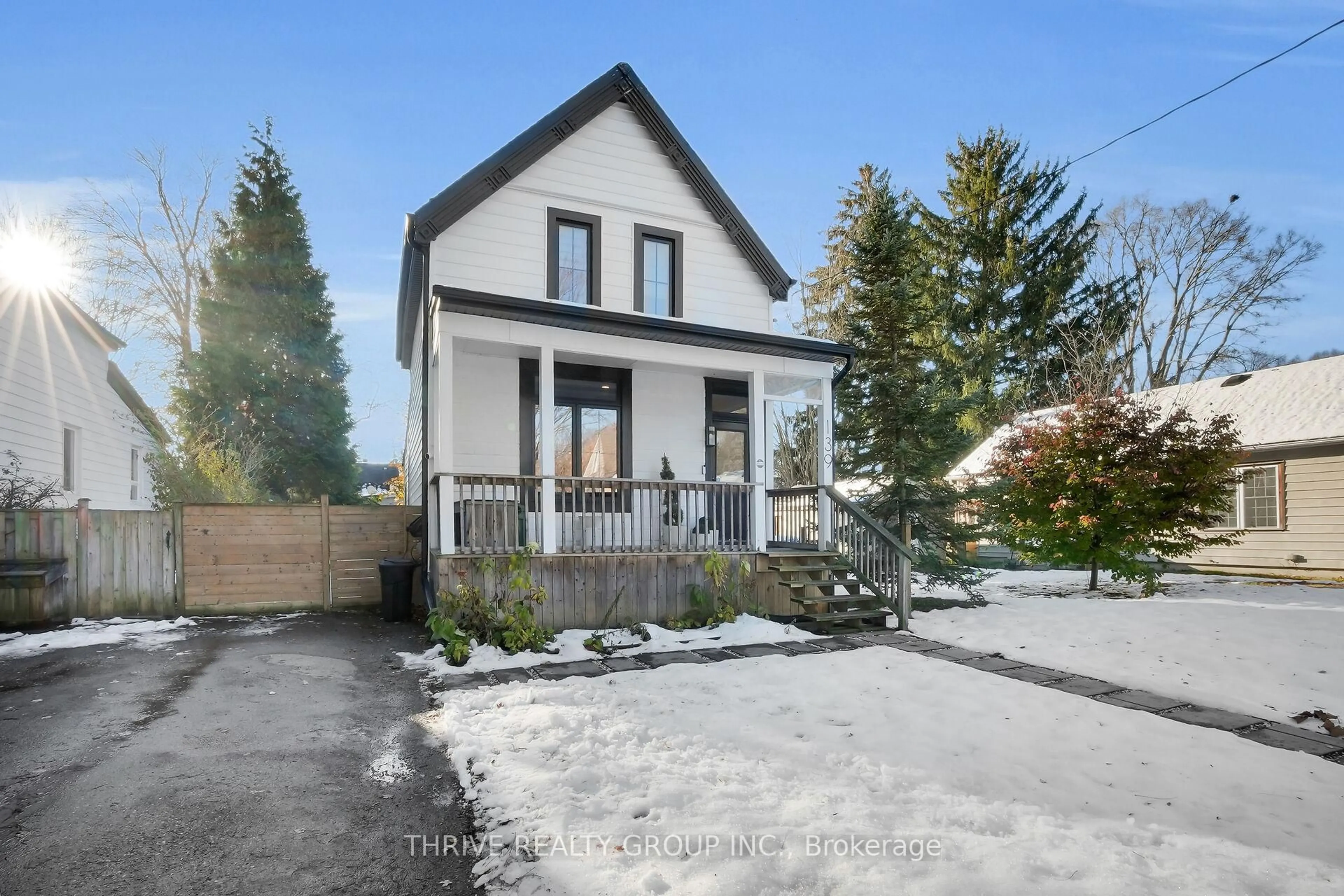 Home with brick exterior material, street for 139 Walnut St, London North Ontario N6H 1A5