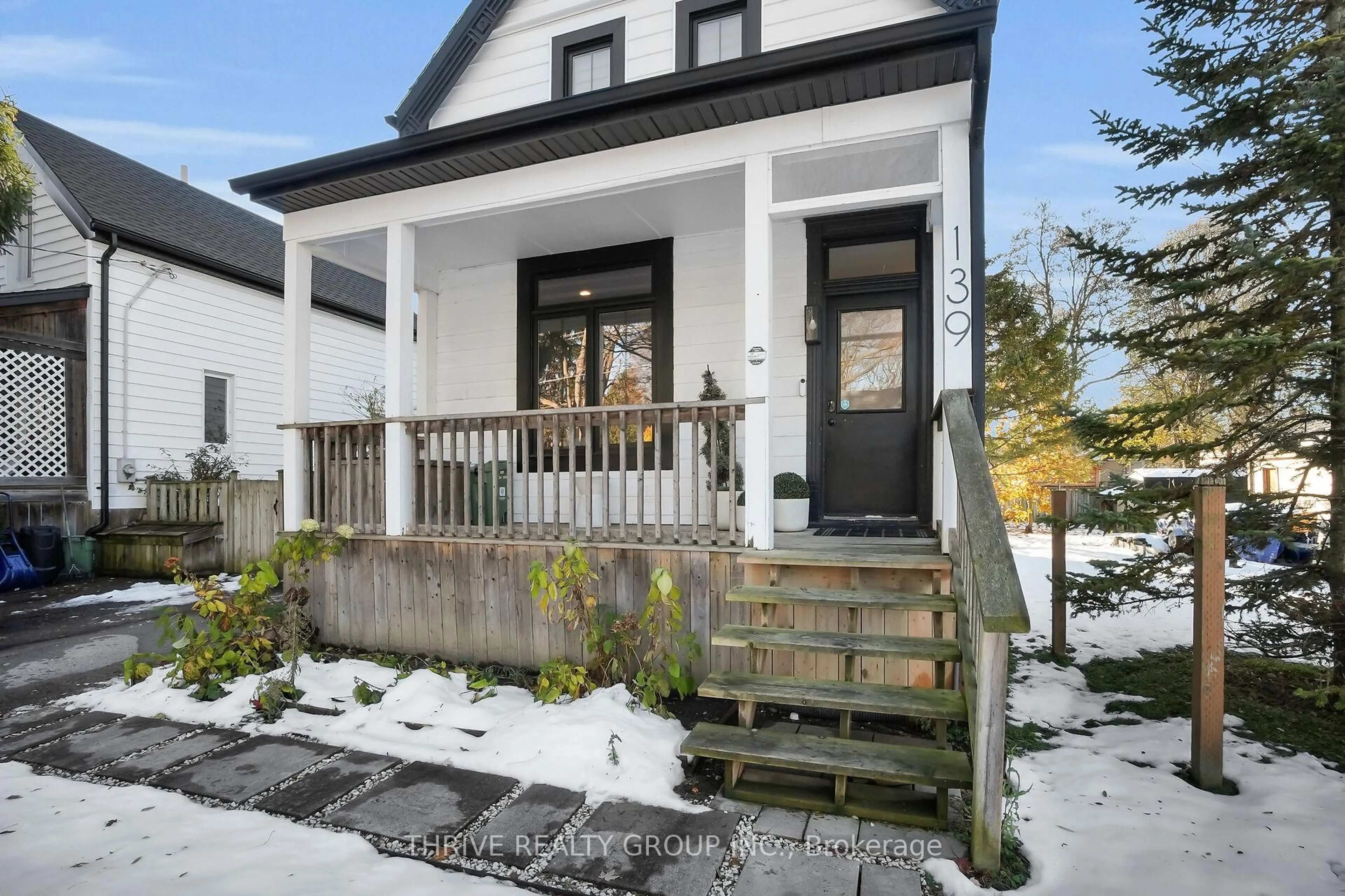 Unknown for 139 Walnut St, London North Ontario N6H 1A5