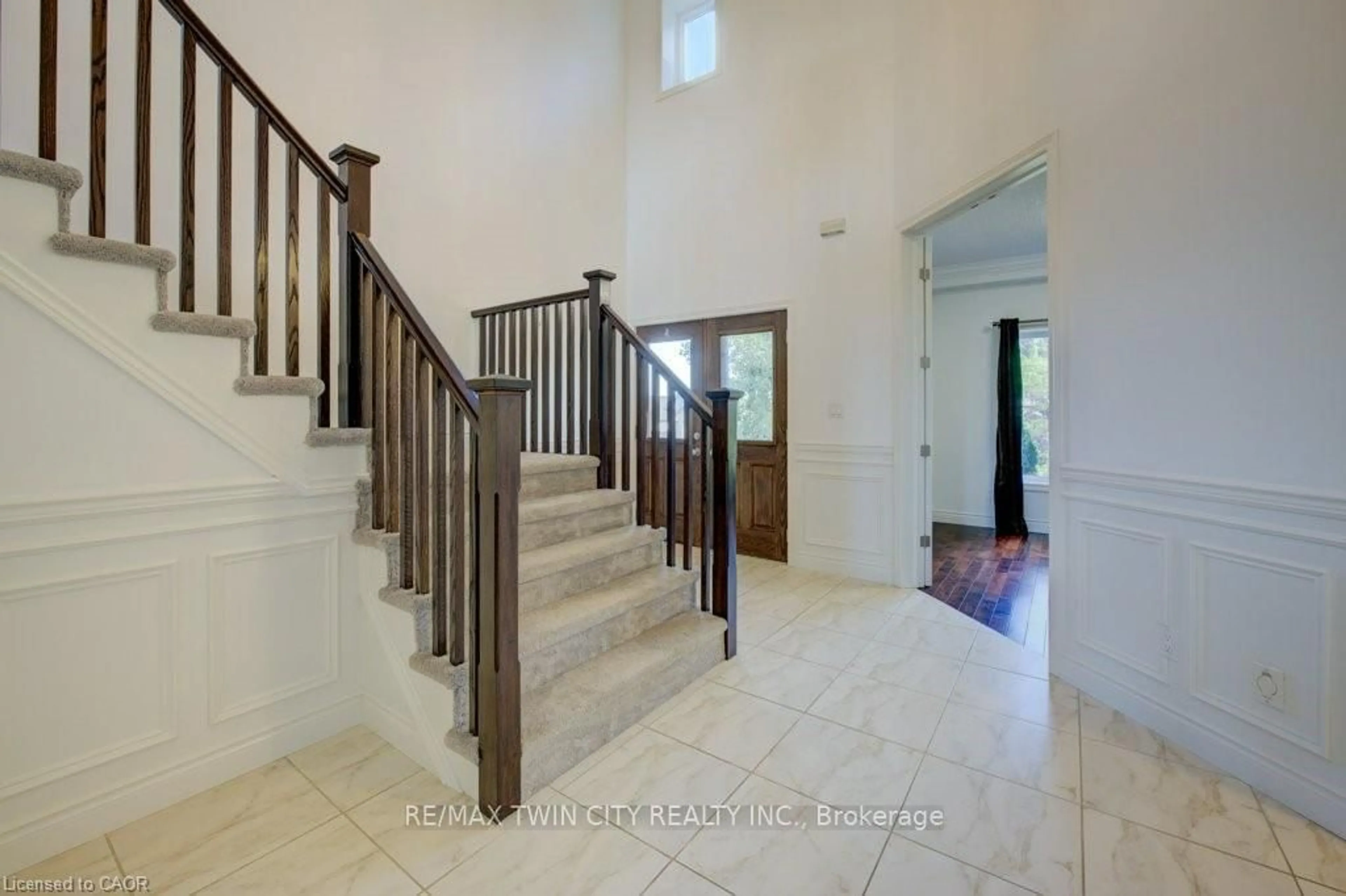 Unknown for 215 Hostetler Rd, Wilmot Ontario N3A 0B1