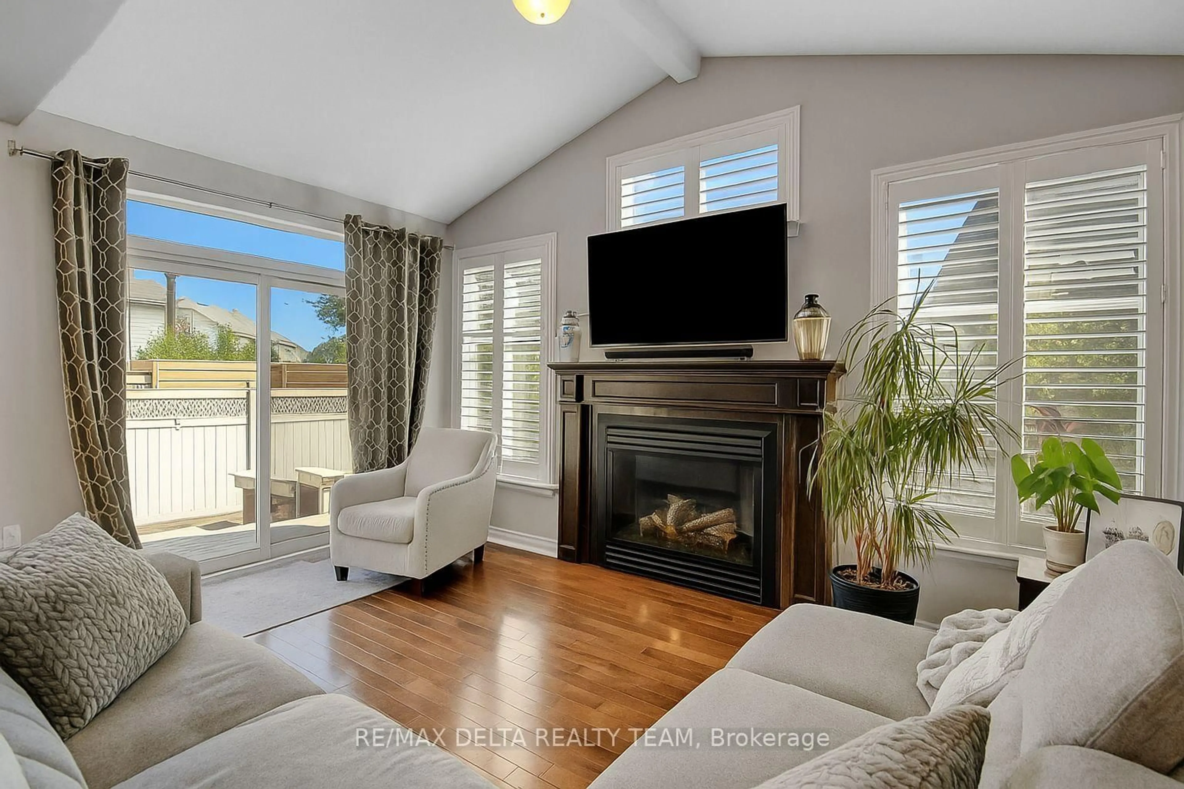 Living room with furniture, unknown for 1916 Montmere Ave, Ottawa Ontario K4A 0E7
