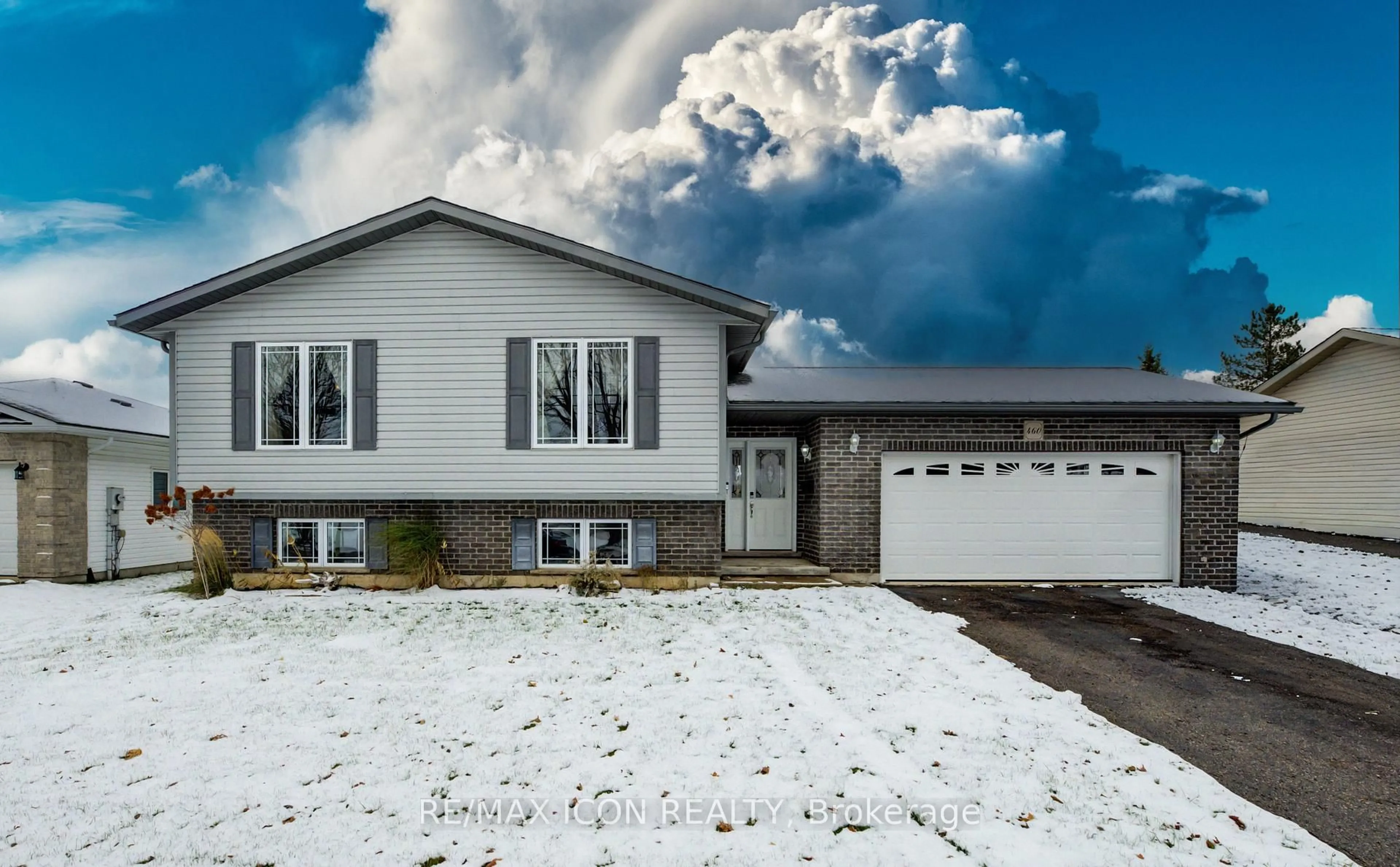 Home with vinyl exterior material, street for 460 King St, Wellington North Ontario N0G 2L2