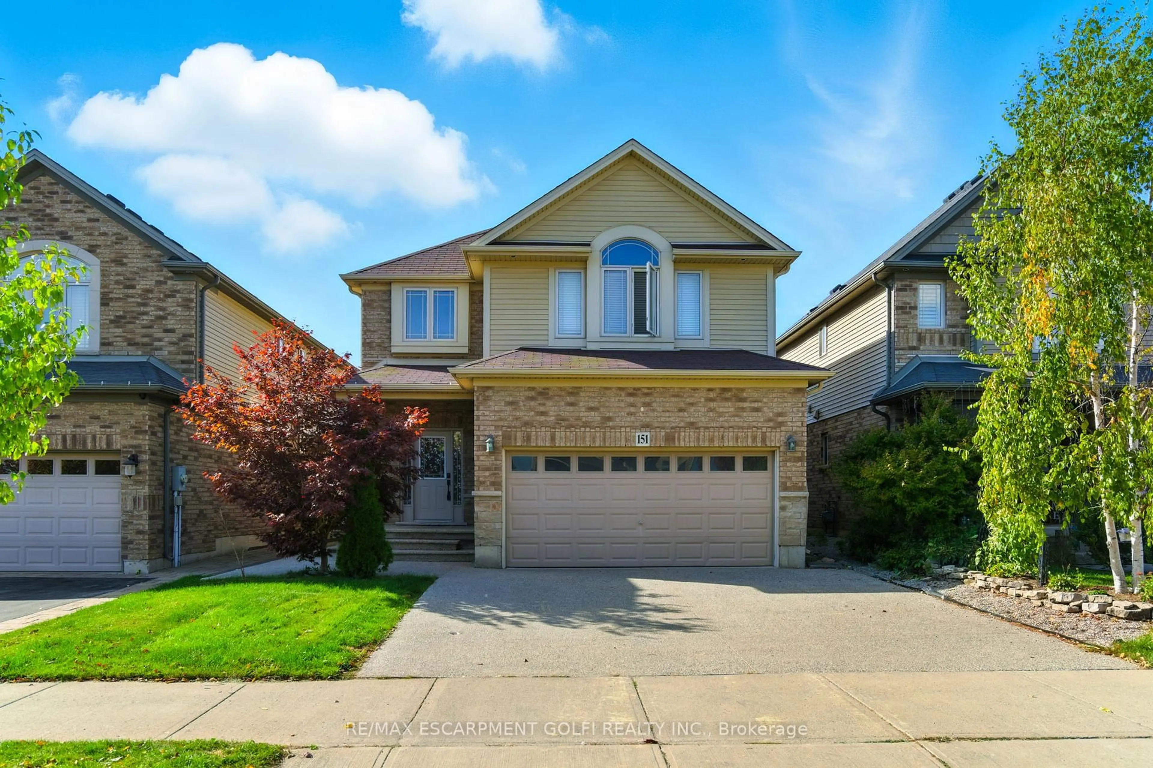 Unknown for 151 Royal Winter Dr, Hamilton Ontario L0R 1C0