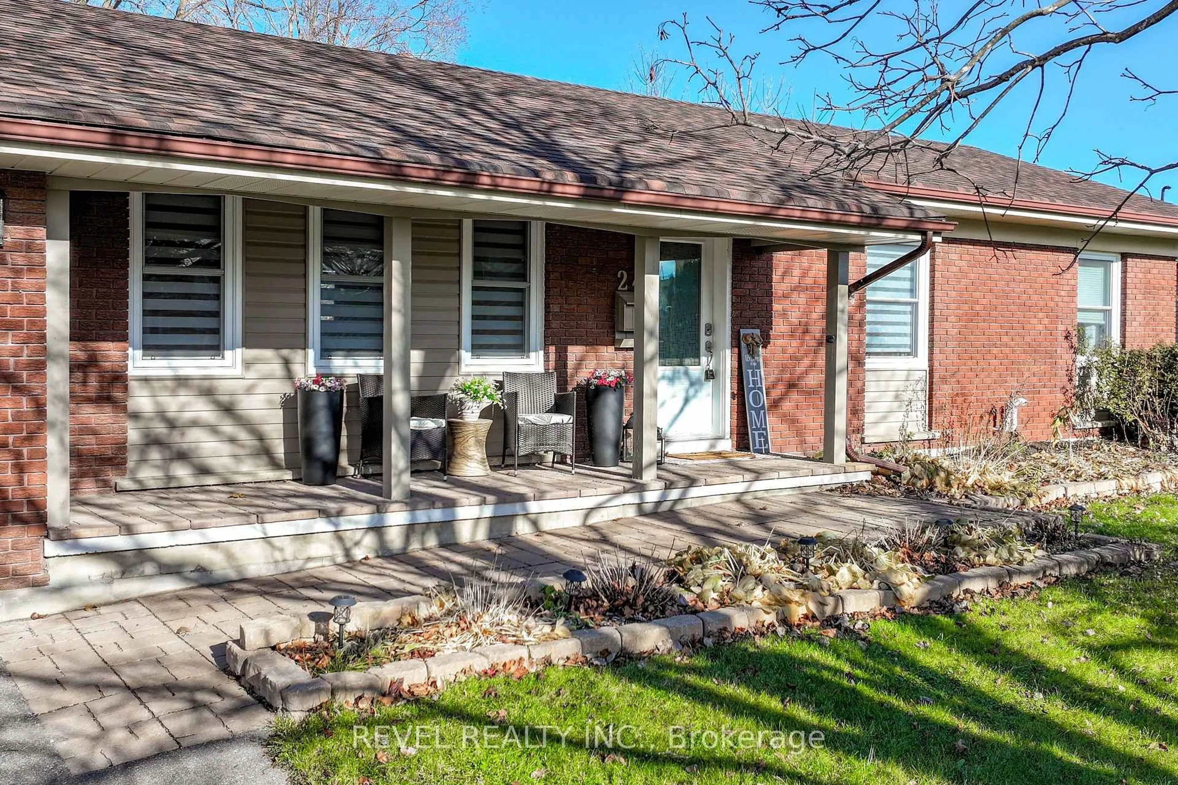 Home with brick exterior material, street for 24 Weldon Crt, Kawartha Lakes Ontario K9V 4P1