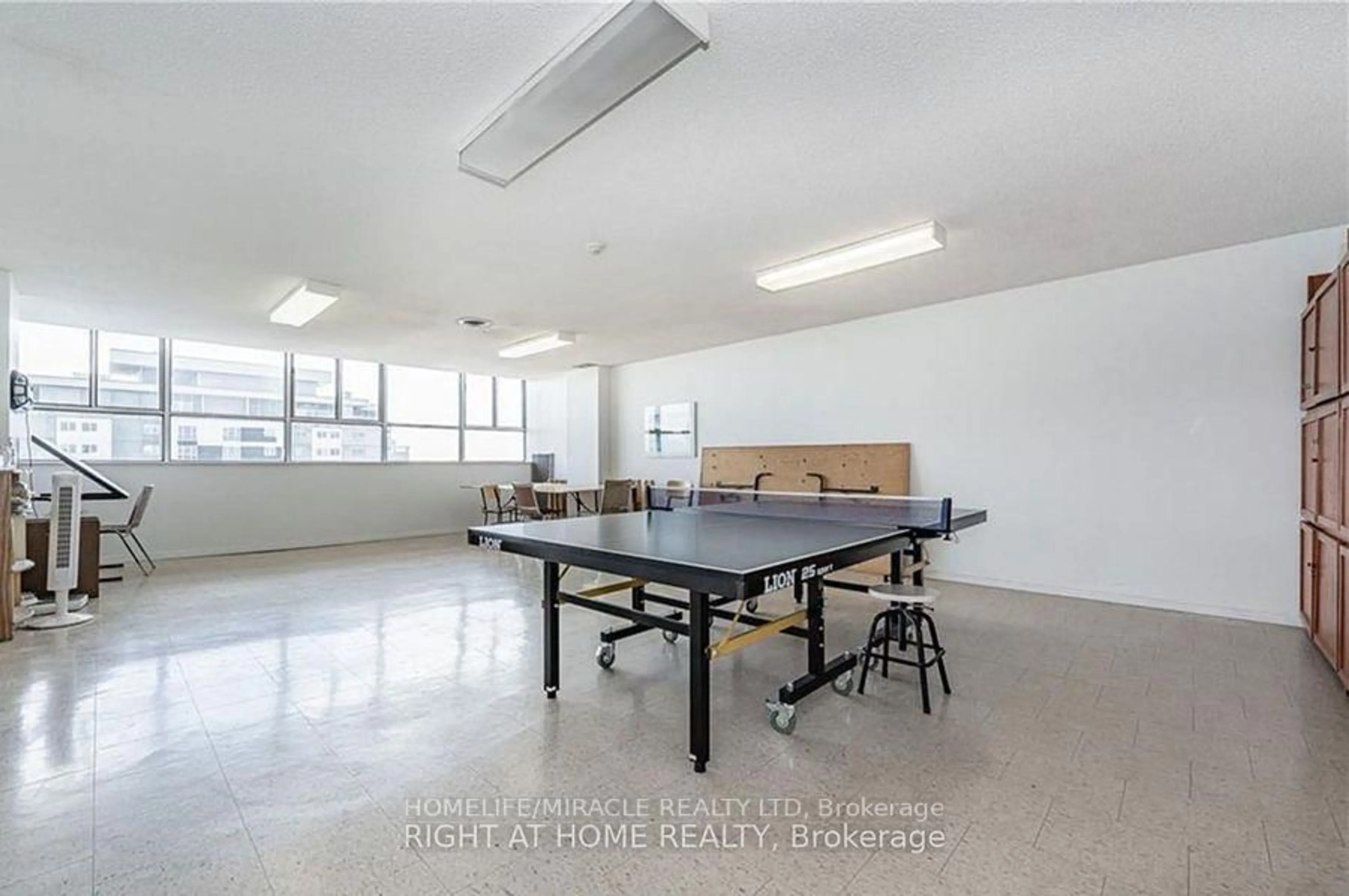 A pic of a room for 375 King St #903, Waterloo Ontario N2J 4L6