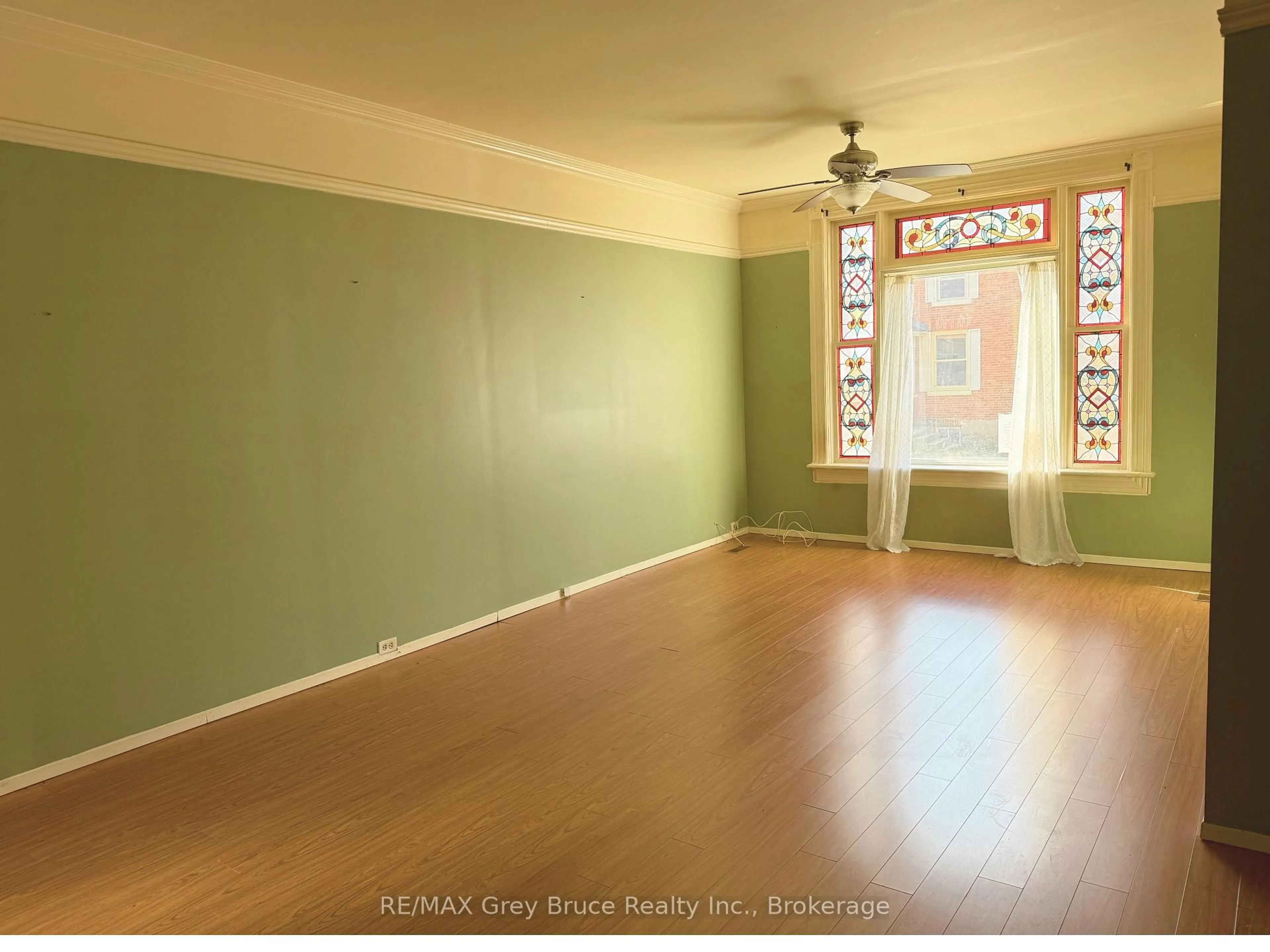 A pic of a room for 785 4th Ave, Owen Sound Ontario N4K 2N5