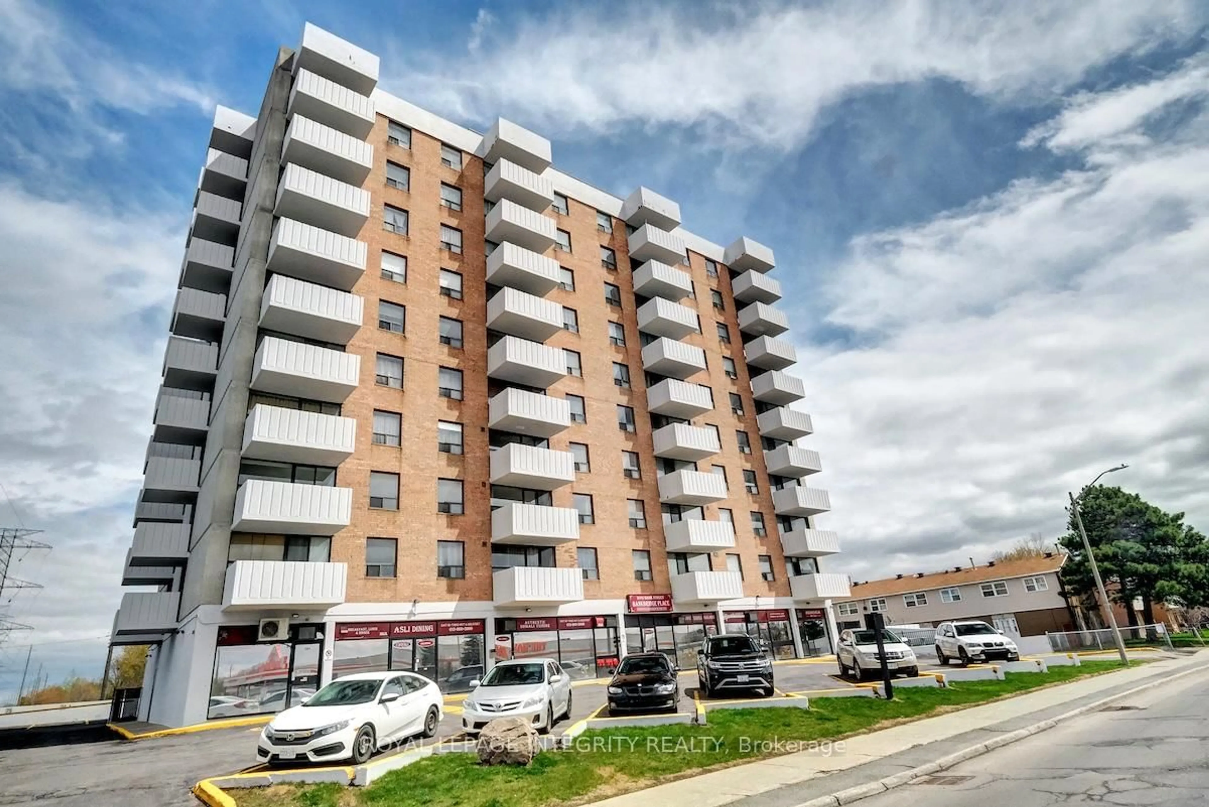 Unknown for 2019 Bank St #107, Ottawa Ontario K1V 0N1