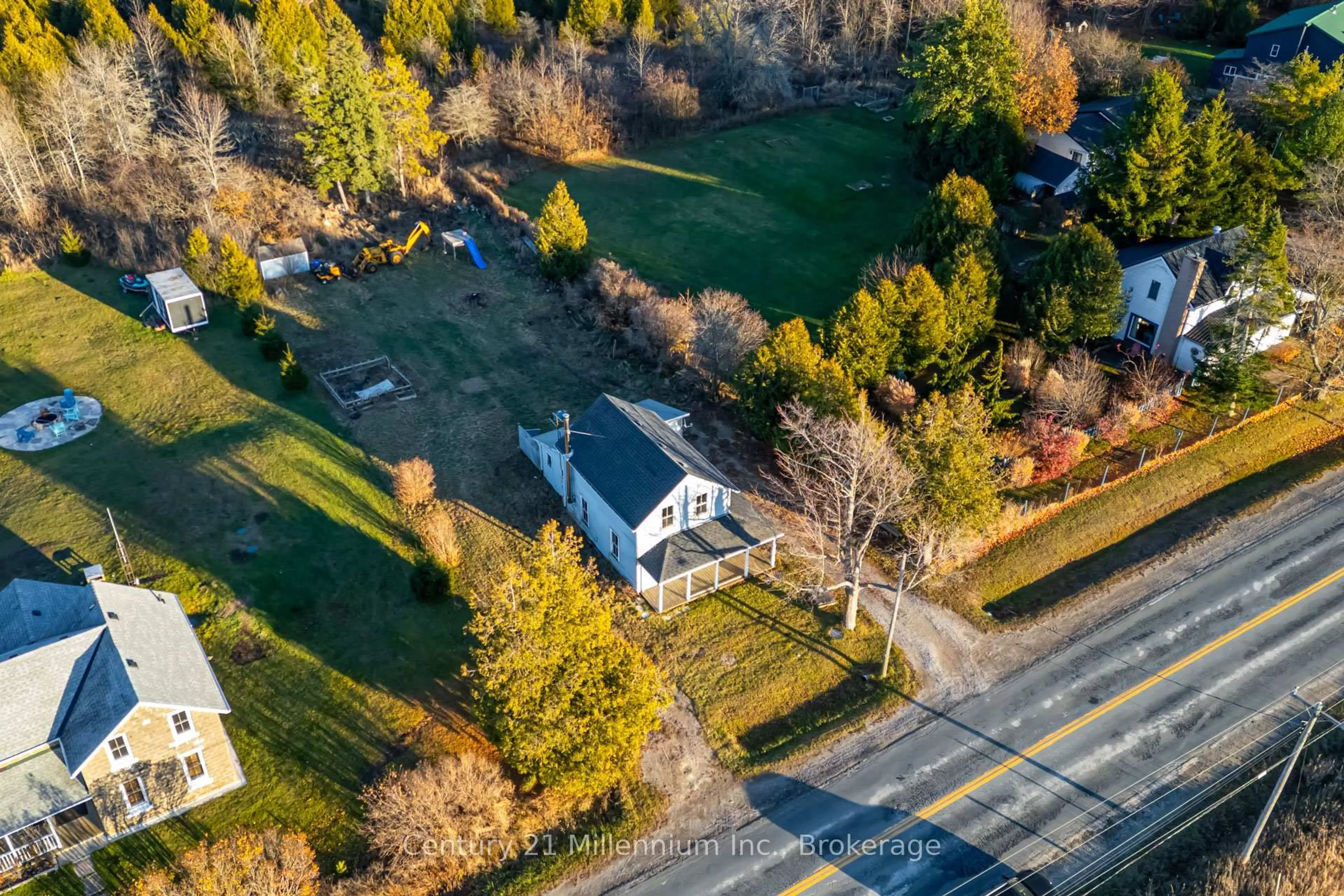 A pic from outside/outdoor area/front of a property/back of a property/a pic from drone, street for 2547 Bruce 9 Rd, Northern Bruce Peninsula Ontario N0H 1W0