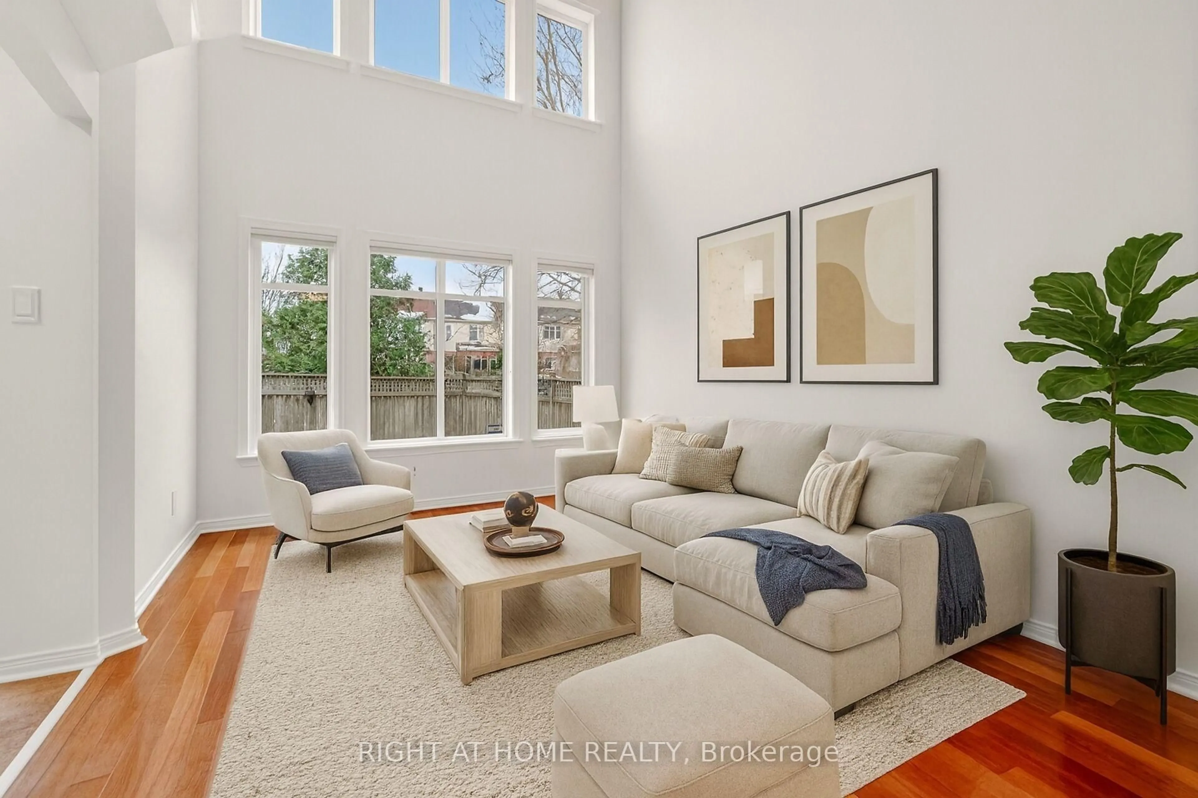 Living room with furniture, unknown for 302 GOLDRIDGE Dr, Ottawa Ontario K2T 1L1