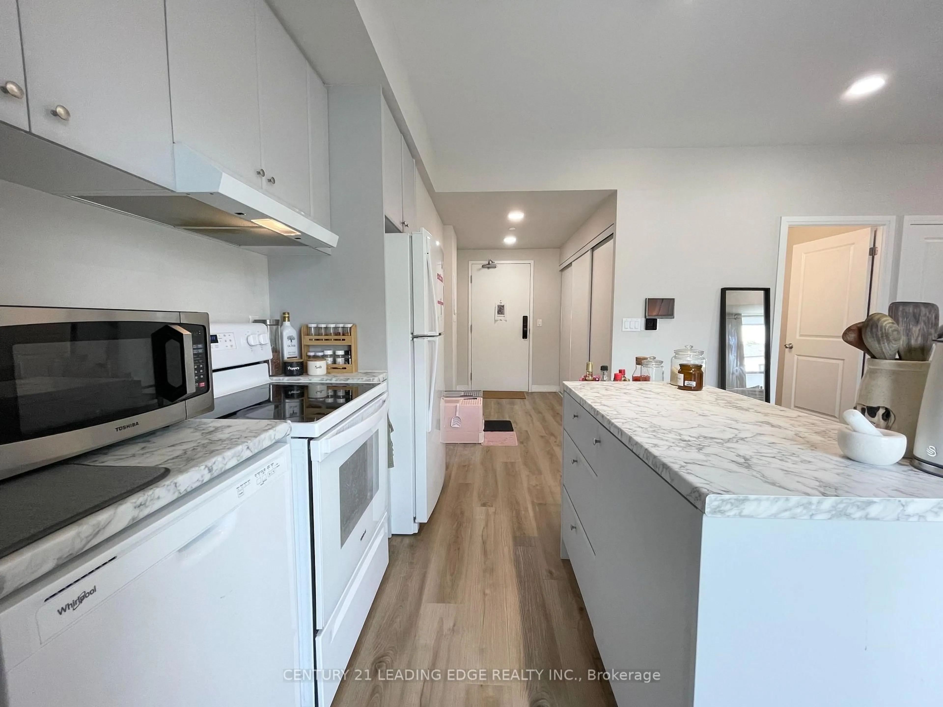 Open concept kitchen, unknown for 50 Herrick Ave ##115, St. Catharines Ontario L2P 2T9
