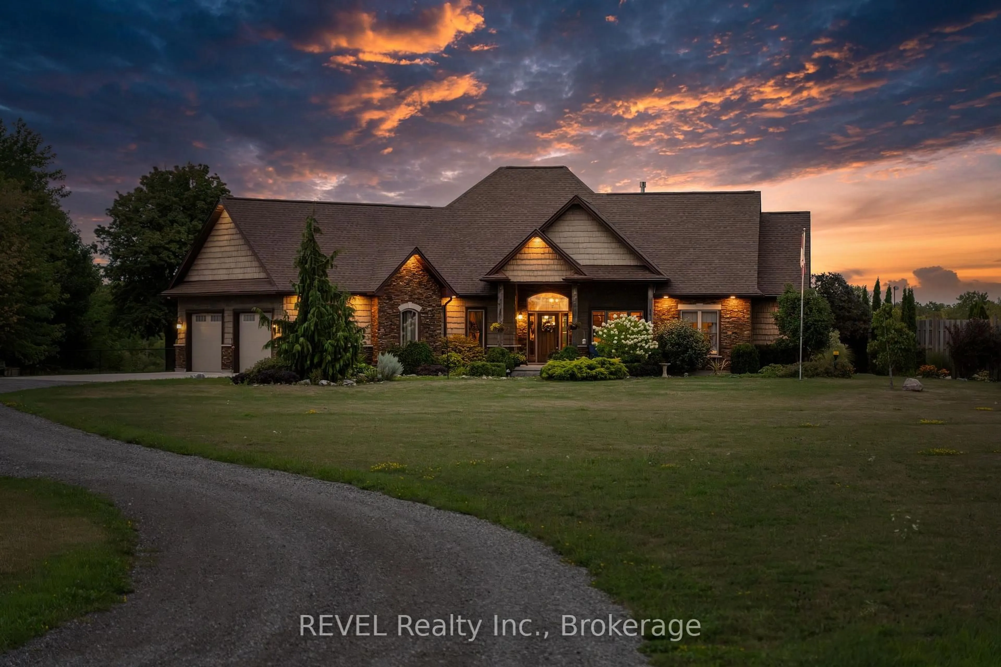 A pic from outside/outdoor area/front of a property/back of a property/a pic from drone, water/lake/river/ocean view for 10149 Cement Rd, Wainfleet Ontario L3K 5V4