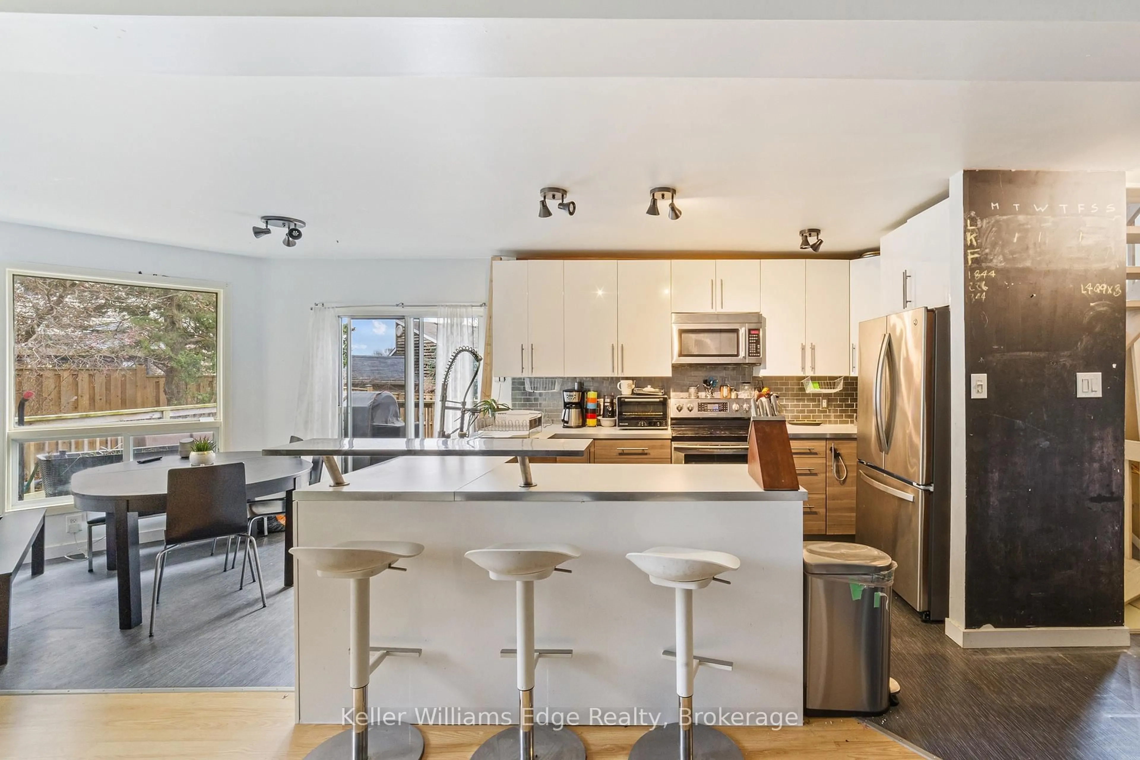 Open concept kitchen, ceramic/tile floor for 10 Zeffer Pl, Kitchener Ontario N2A 3Y8