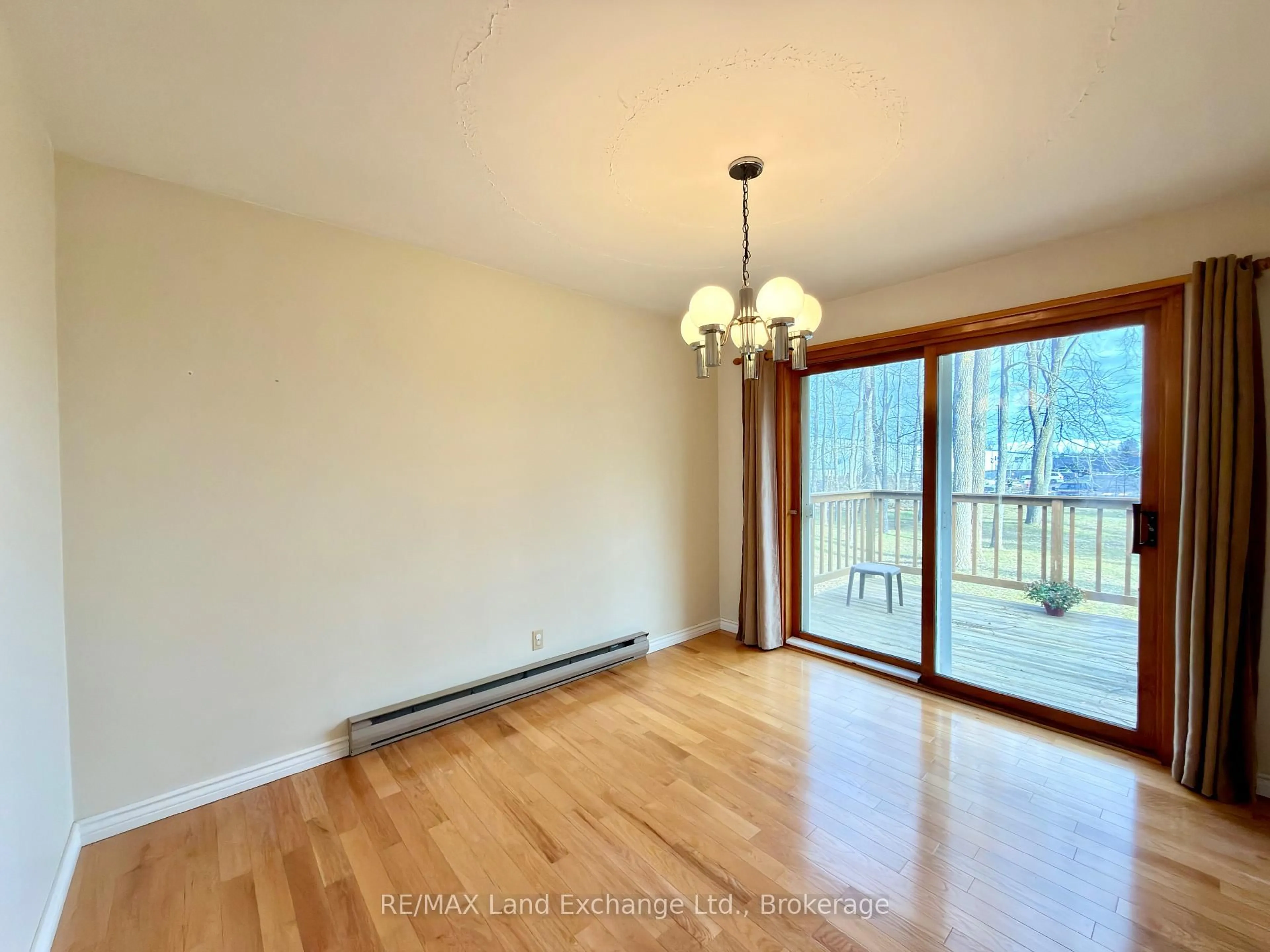 A pic of a room for 677 Devonshire Rd, Saugeen Shores Ontario N0H 2C3