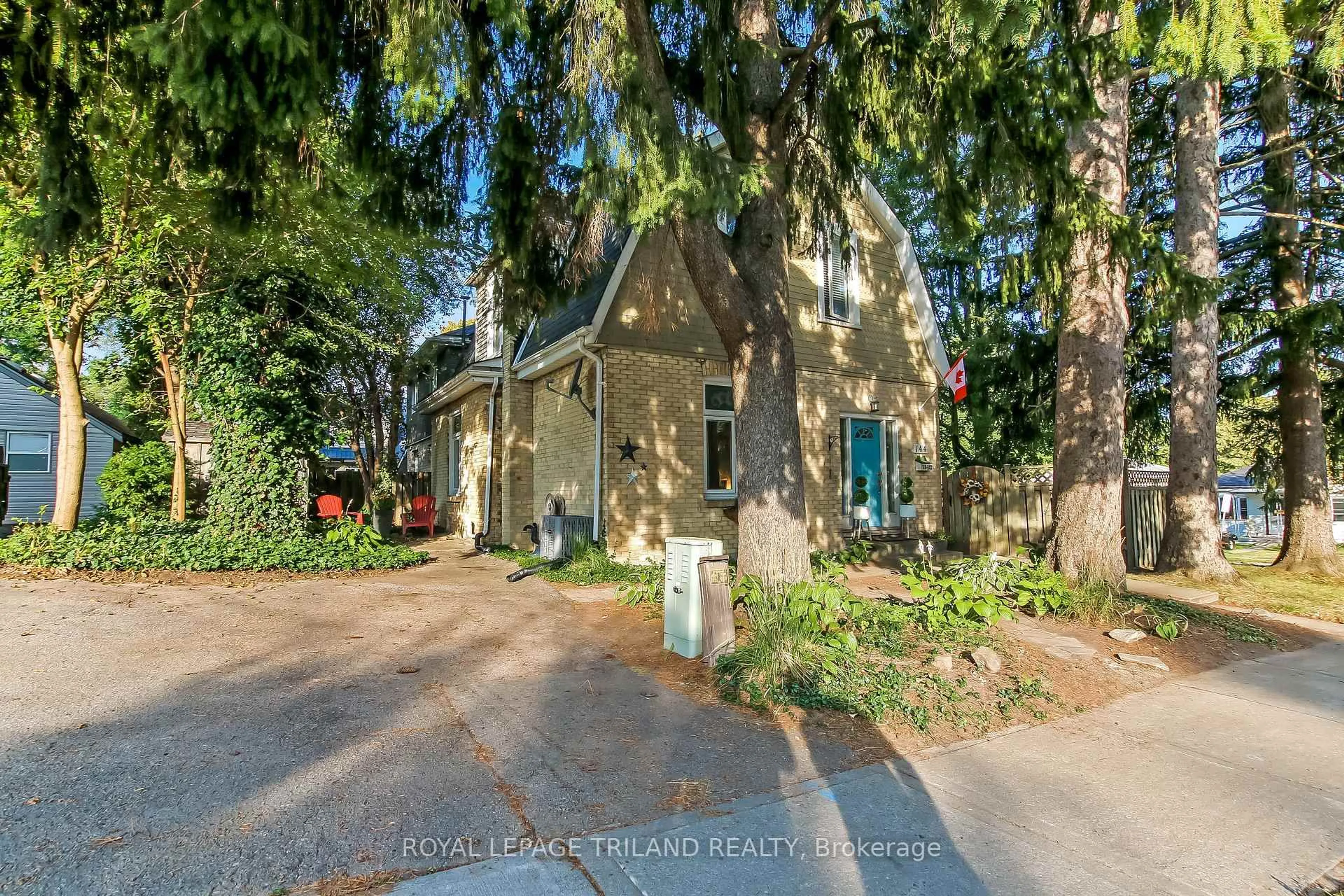 Unknown for 144 Britannia Ave, London North Ontario N6H 2J5