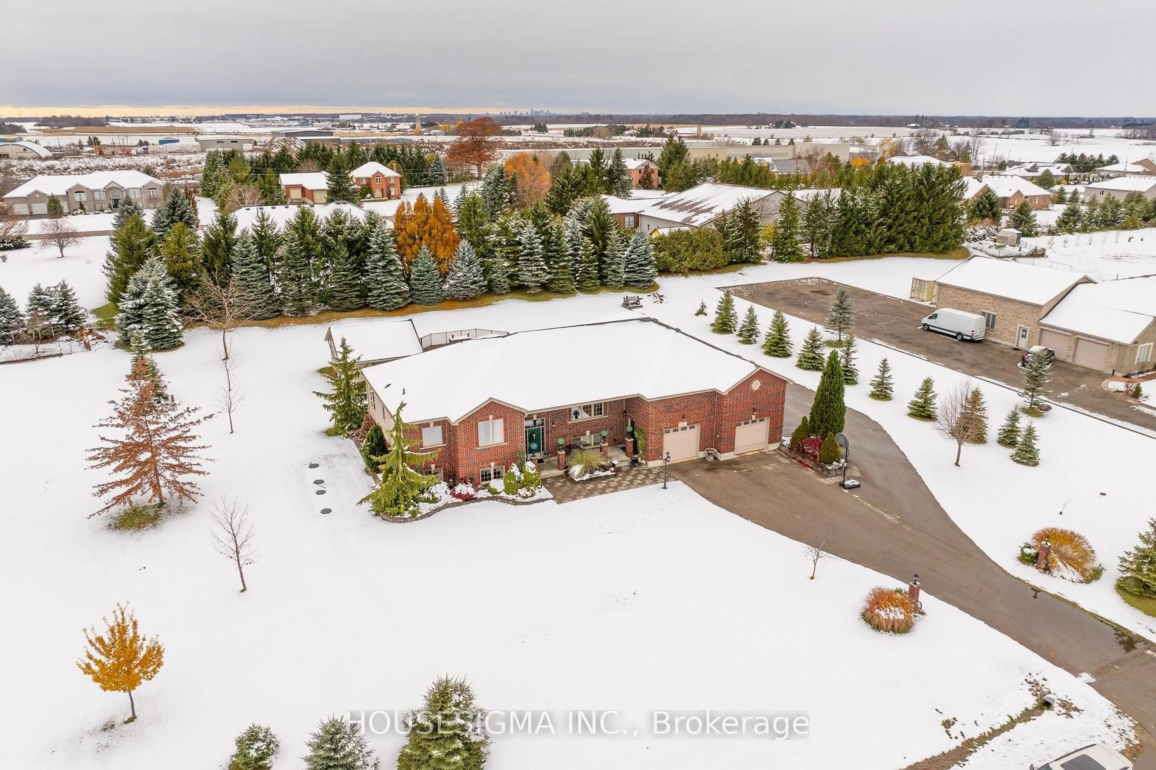 A pic from outside/outdoor area/front of a property/back of a property/a pic from drone, mountain view for 12 Starlight Lane, Thames Centre Ontario N0L 1G5