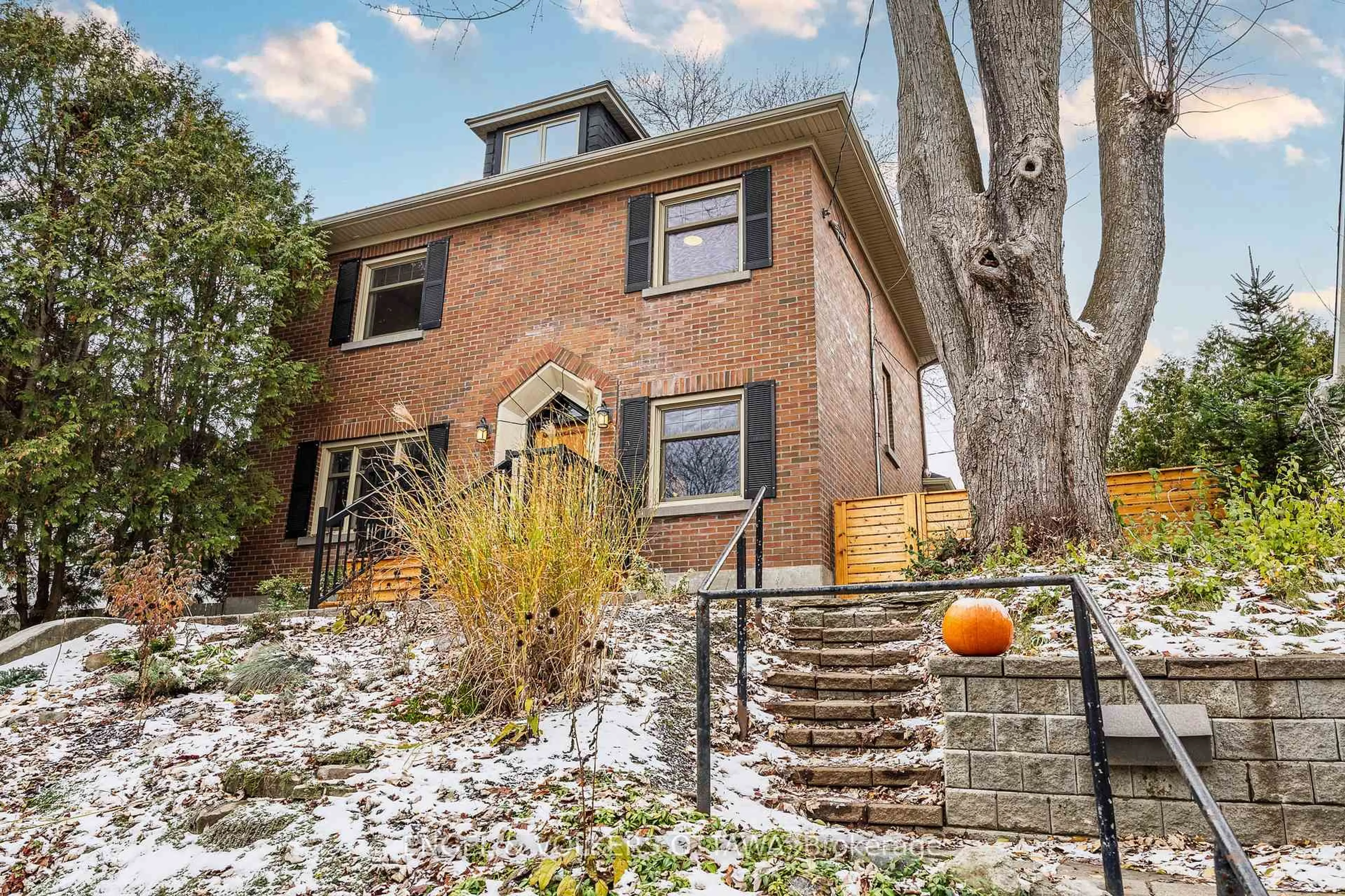Home with brick exterior material, street for 268 Fairmont Ave, Ottawa Ontario K1Y 1Y2