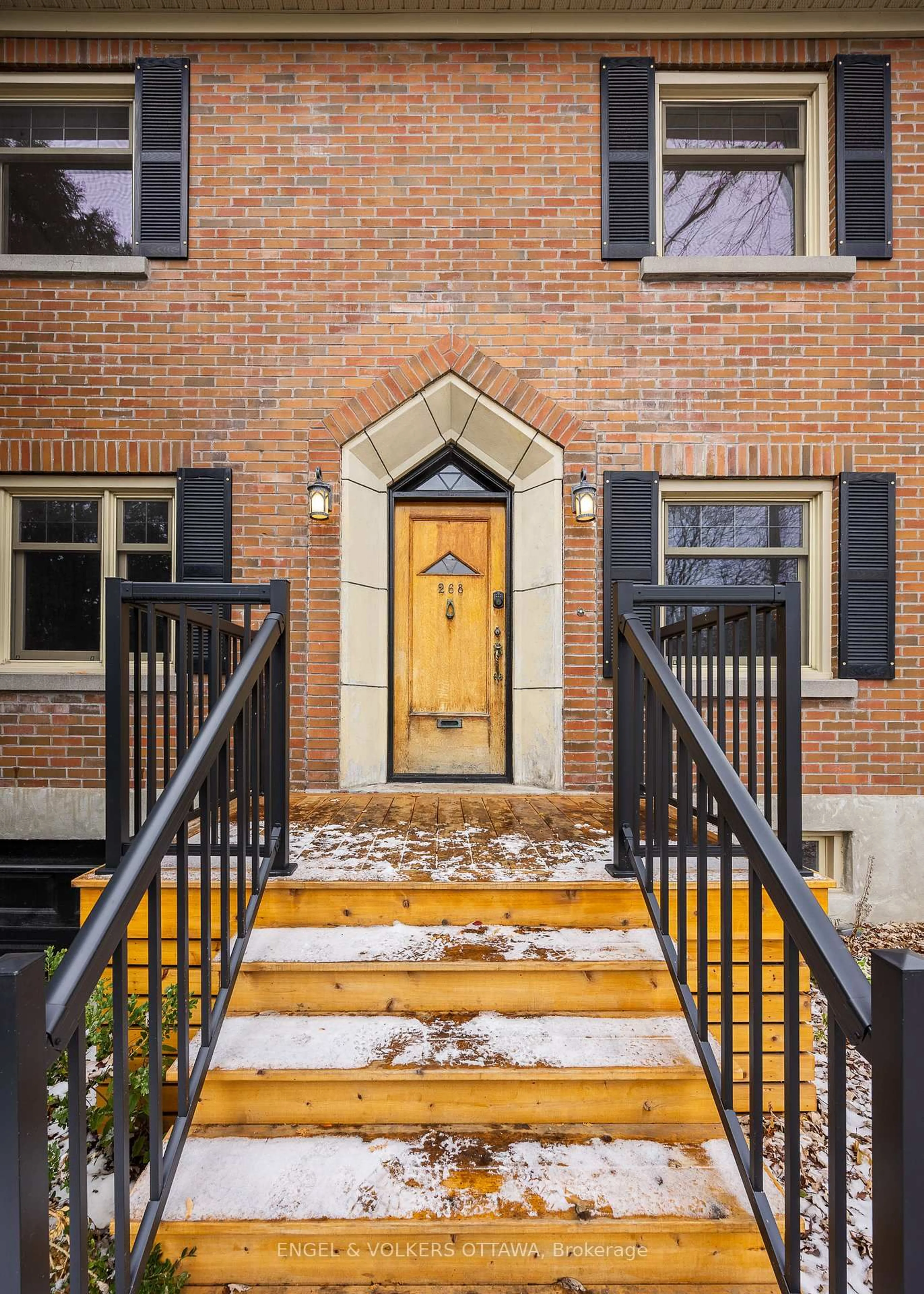 Home with brick exterior material, street for 268 Fairmont Ave, Ottawa Ontario K1Y 1Y2