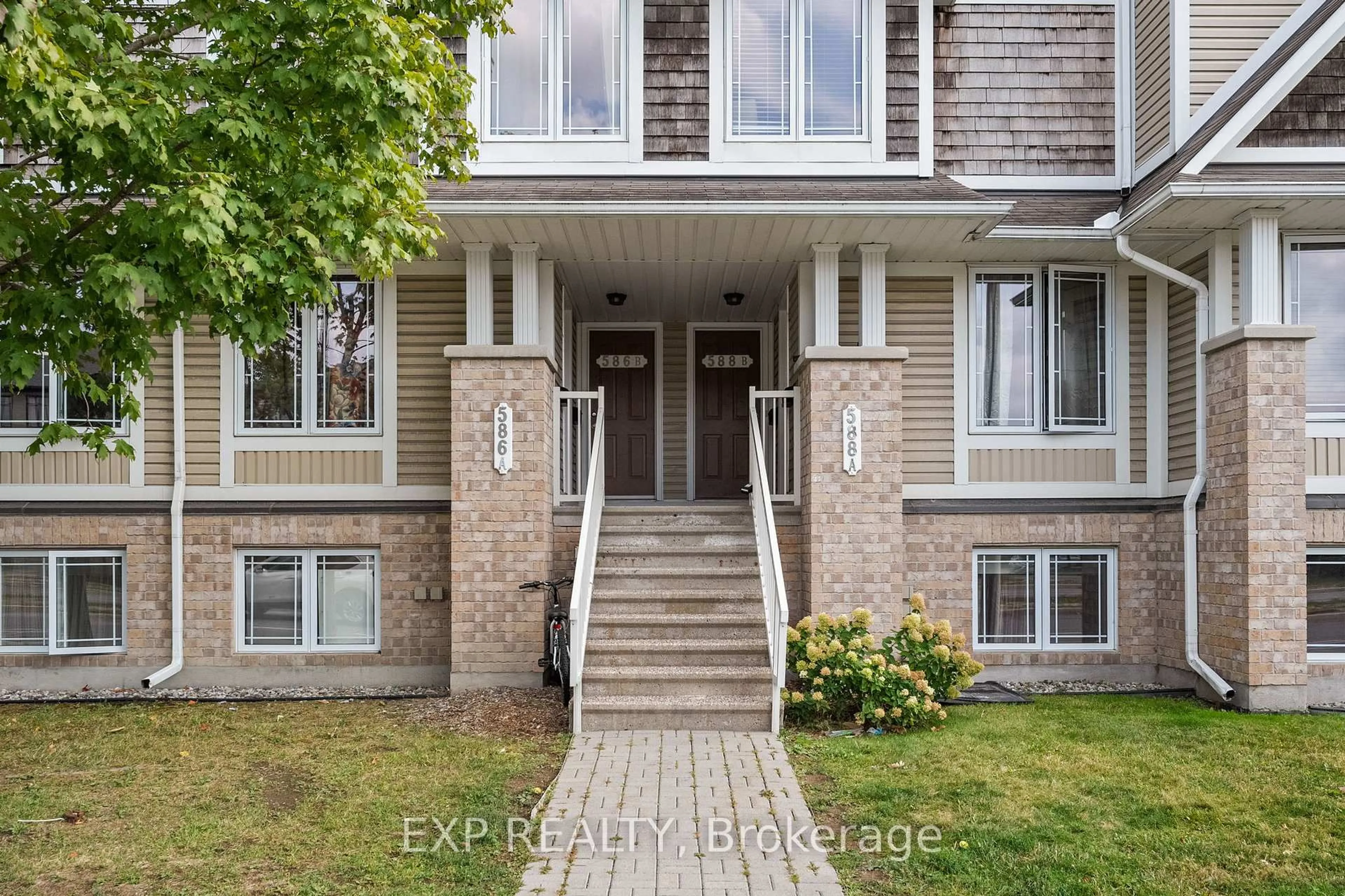 Unknown for 588-B Chapman Mills Dr, Ottawa Ontario K2J 3V2
