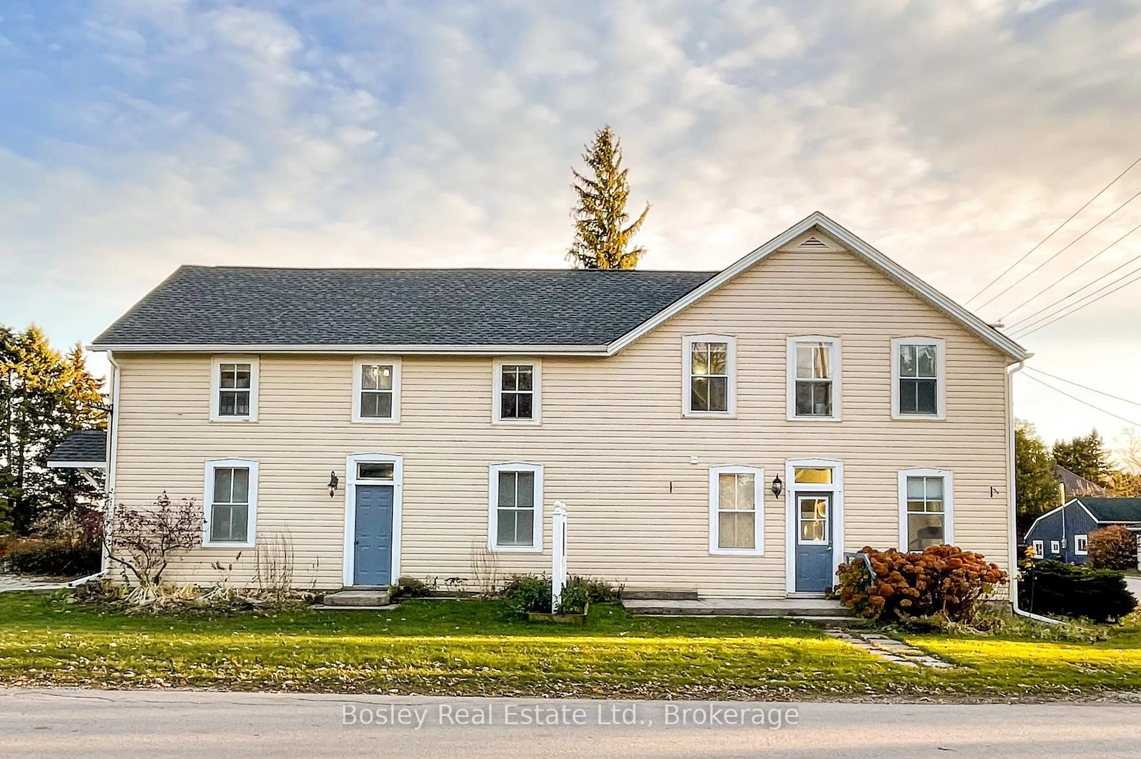 Home with vinyl exterior material, street for 726004 22B Sdrd, Grey Highlands Ontario N4L 1W6