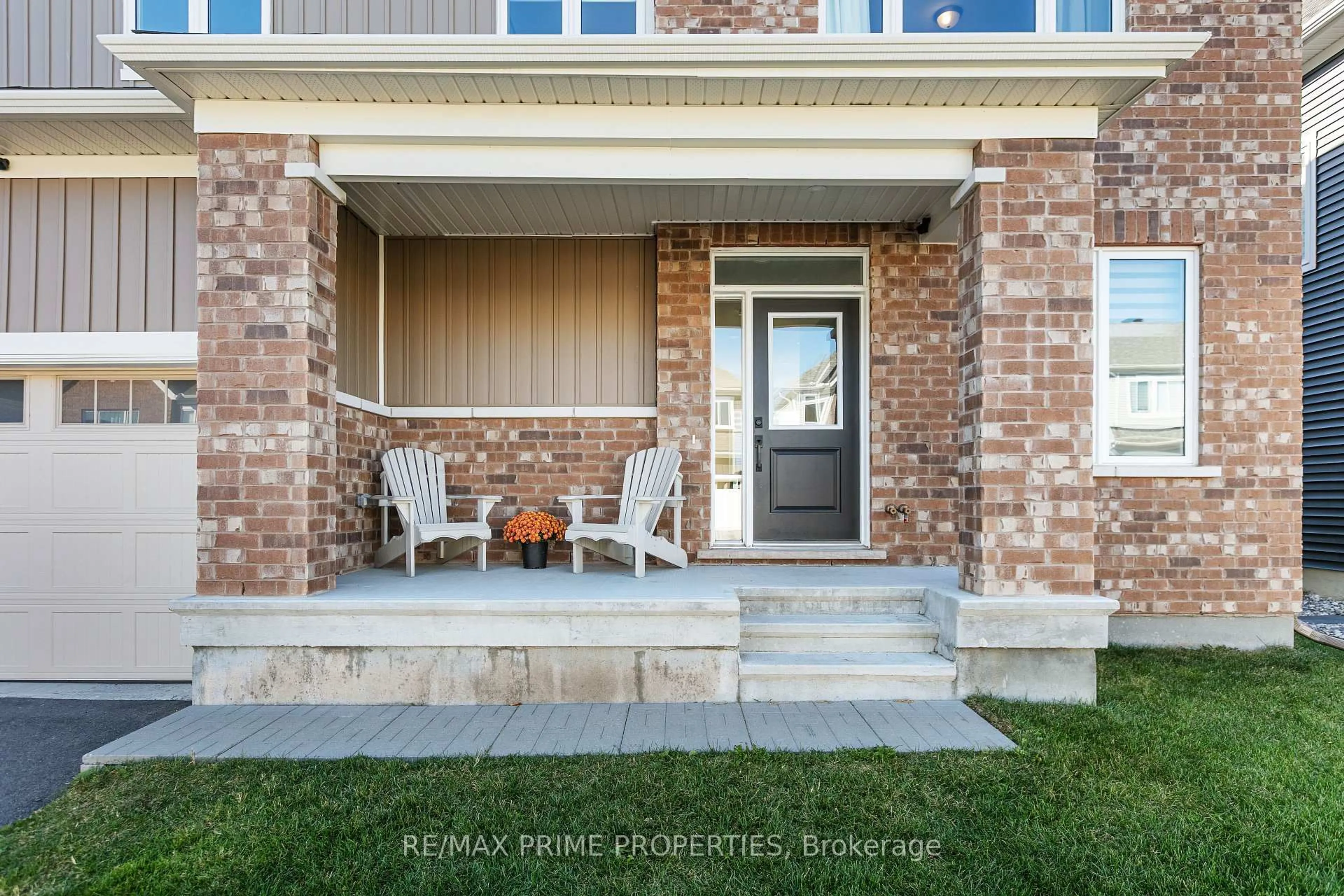 Unknown for 839 Mercier Cres, Ottawa Ontario K1W 0N6